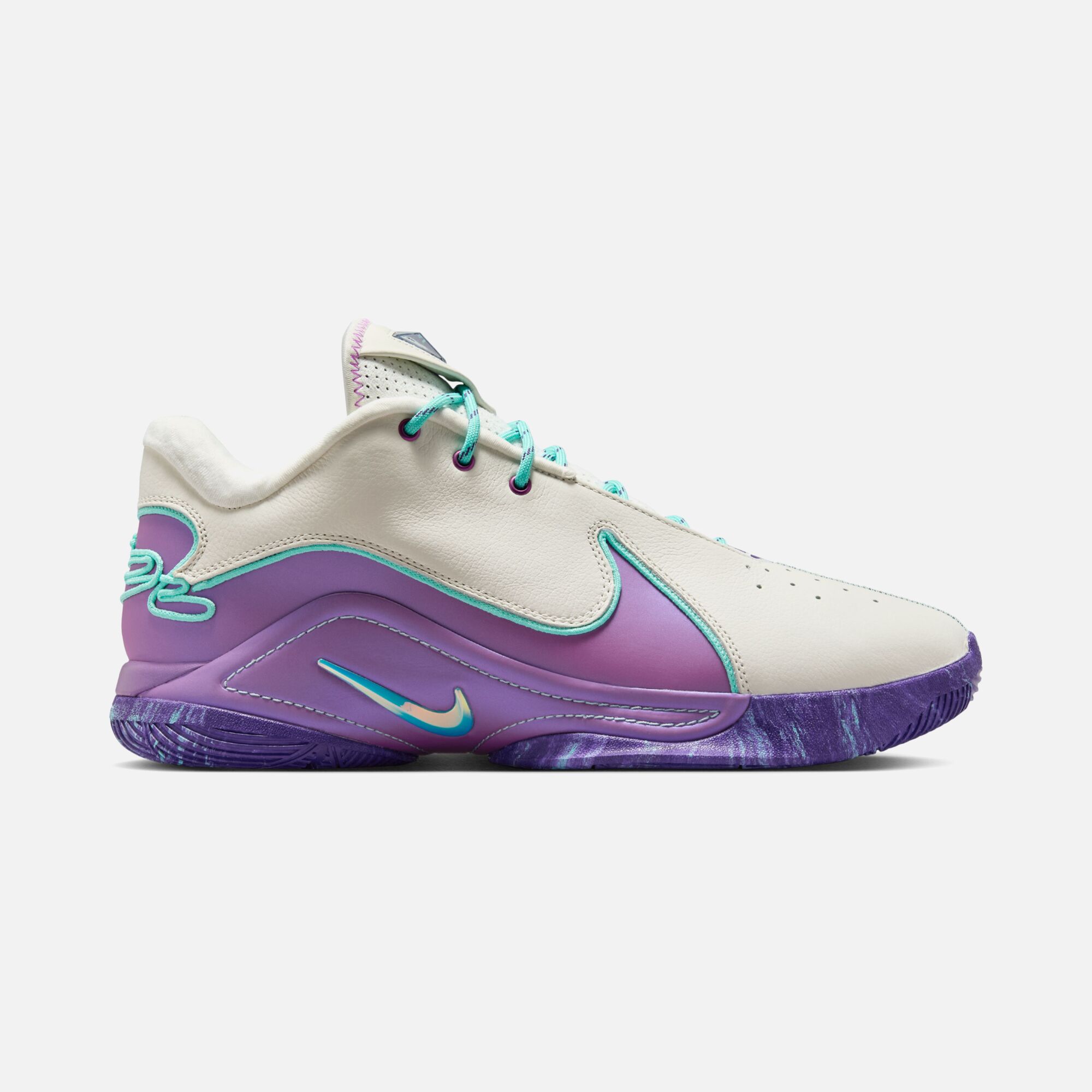 Nike LeBron James Xxii Erkek Basketbol Ayakkabısı