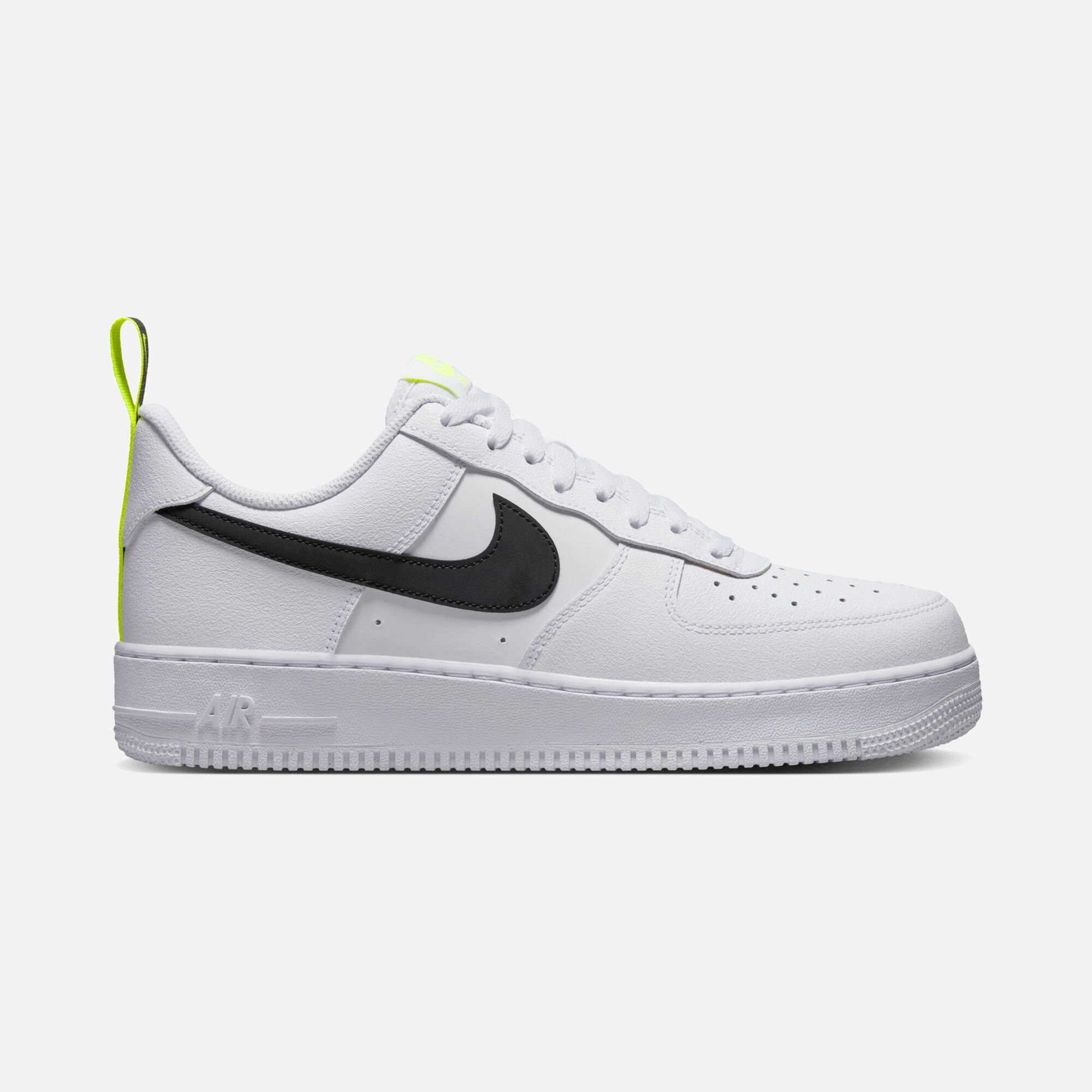 Nike Air Force 1 '07 Erkek Spor Ayakkabı