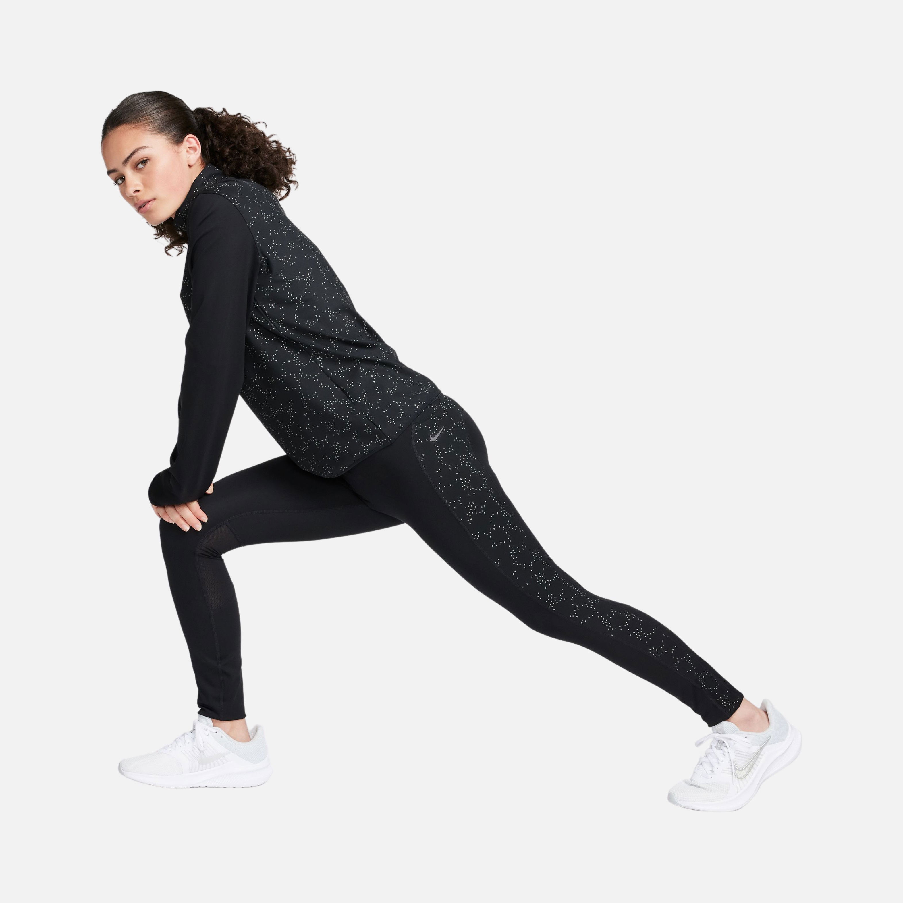 Nike Swift Element SSNL Novelty 1/2 Zip Running Long-Sleeve Kadın Tişört