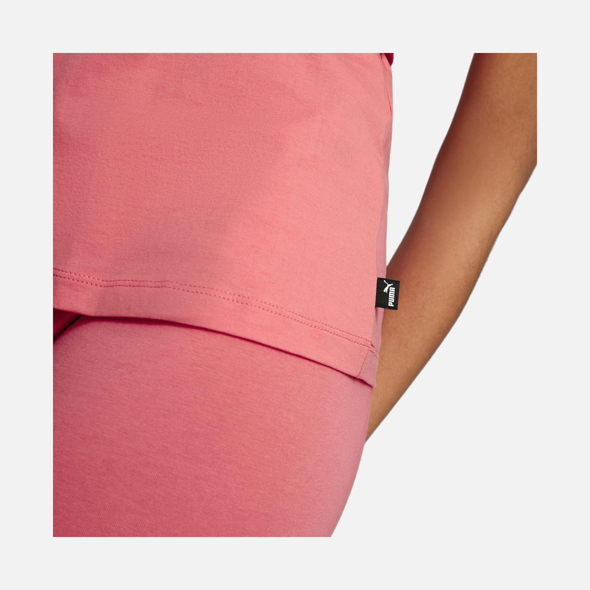 Puma Sportswear Essentials Logo Short-Sleeve Kadın Tişört