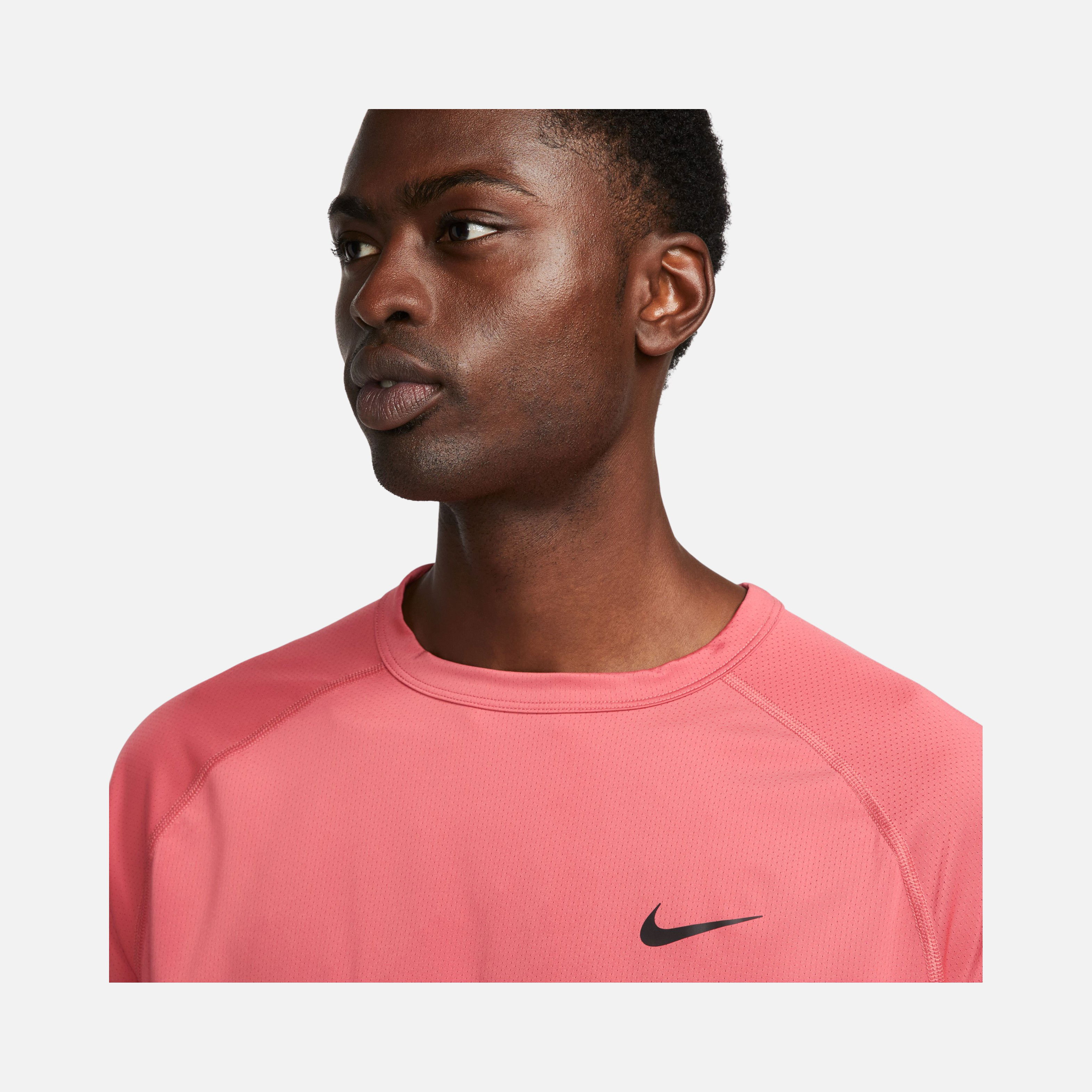 Nike Dri-Fit Ready Fitness Training Short-Sleeve Erkek Tişört