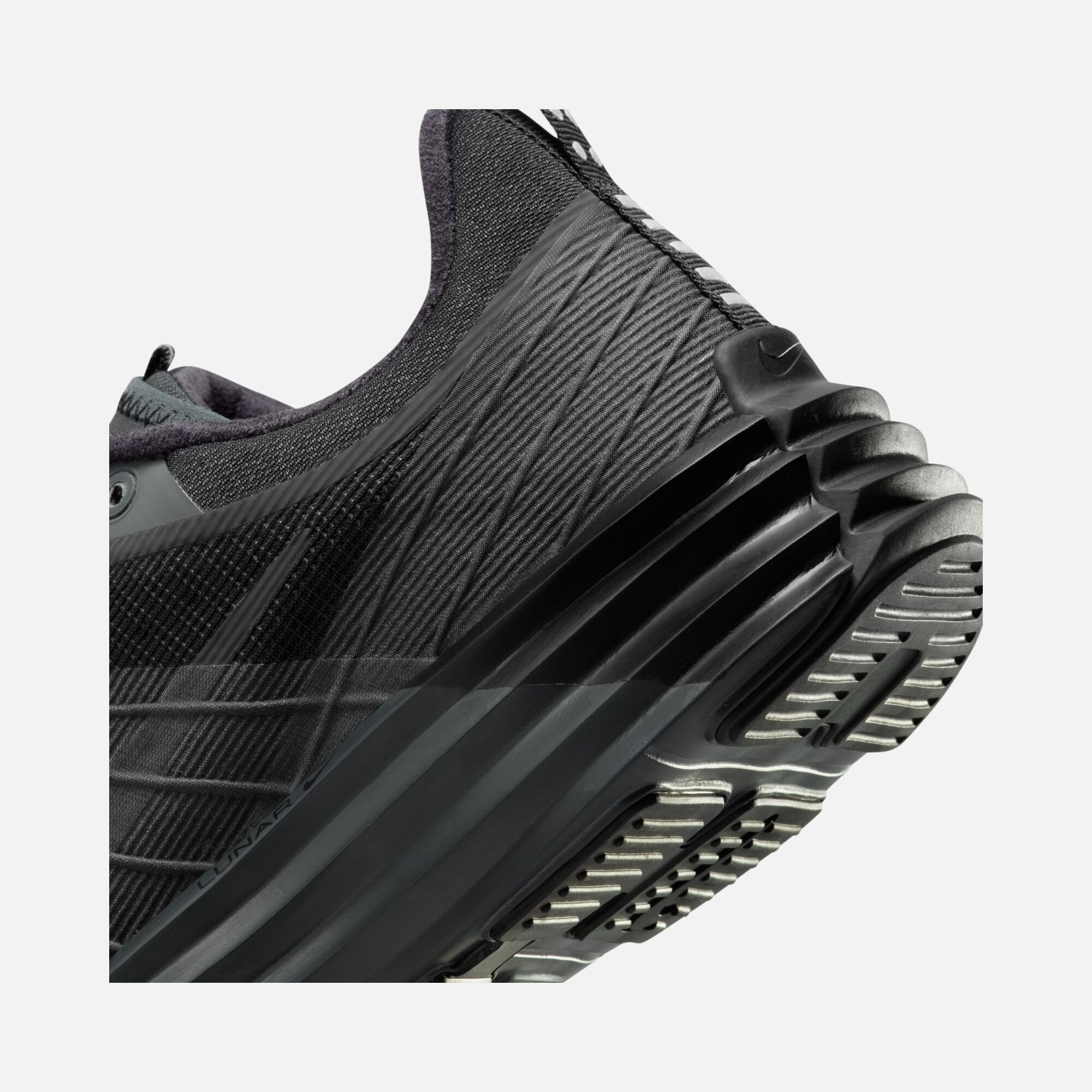 Nike Lunar Roam SS25 Erkek Spor Ayakkabı