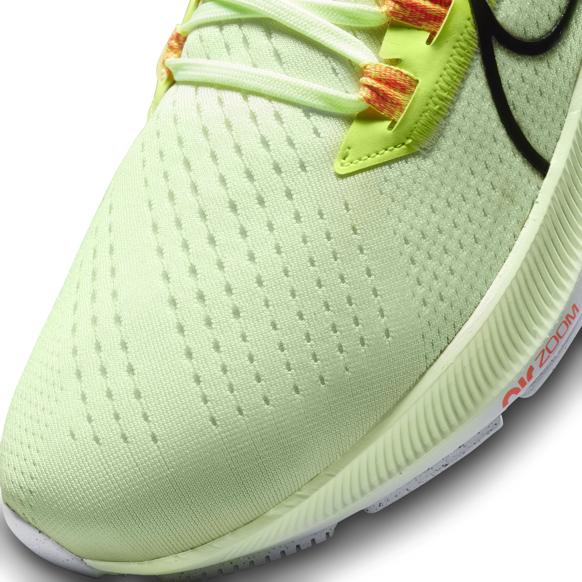 Nike Air Zoom Pegasus 38 Road Running SS22 Erkek Spor Ayakkabı