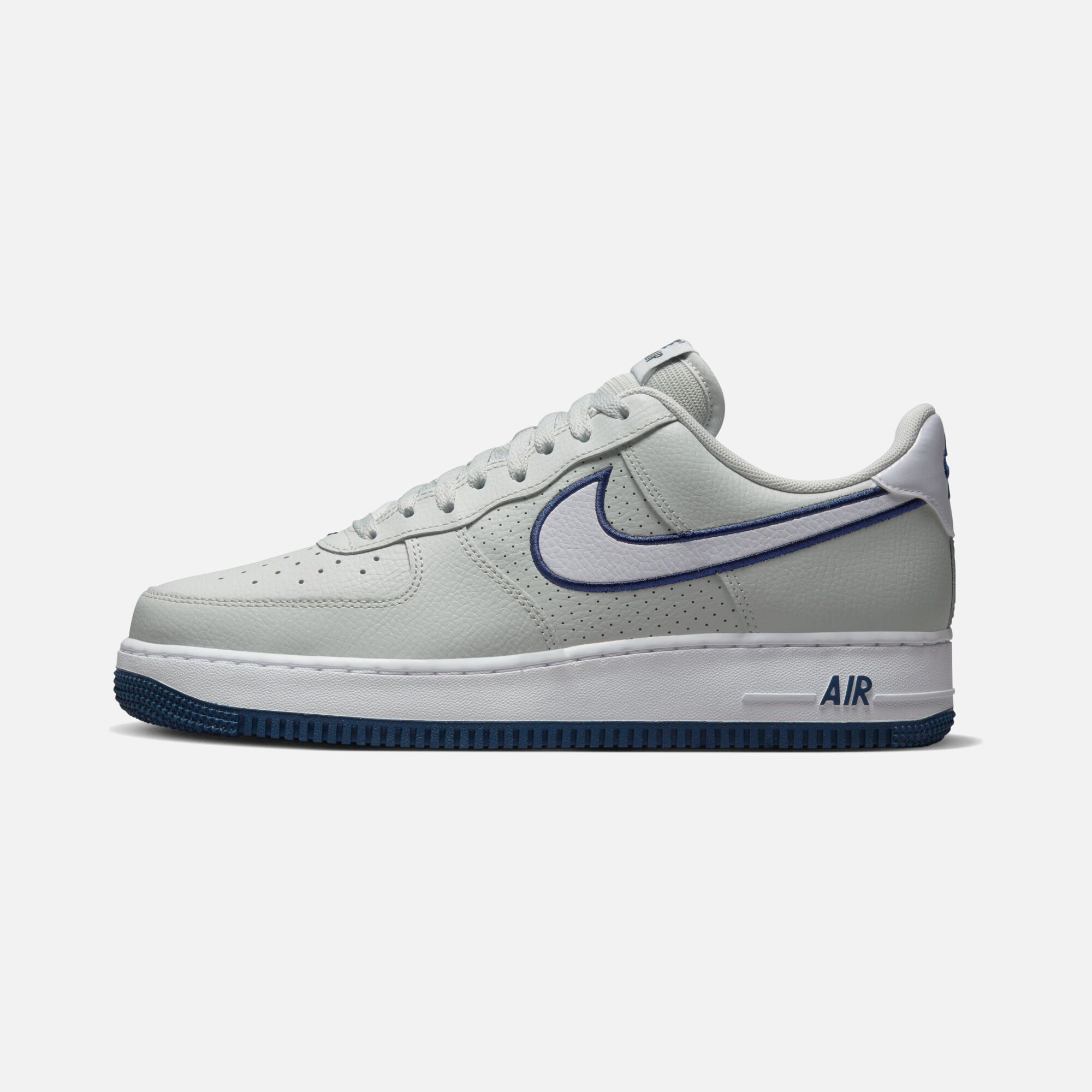 Nike Air Force 1 '07 ''Embroidered Swoosh'' Erkek Spor Ayakkabı