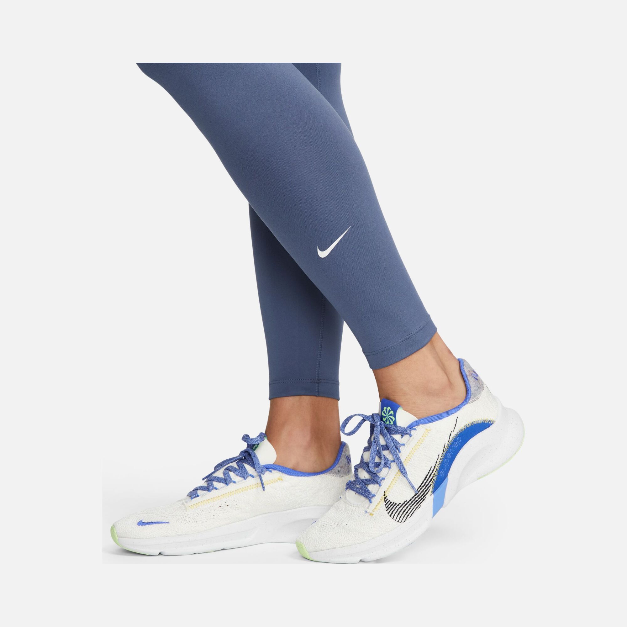 Nike One Dri-Fit High-Waisted Training Kadın Tayt