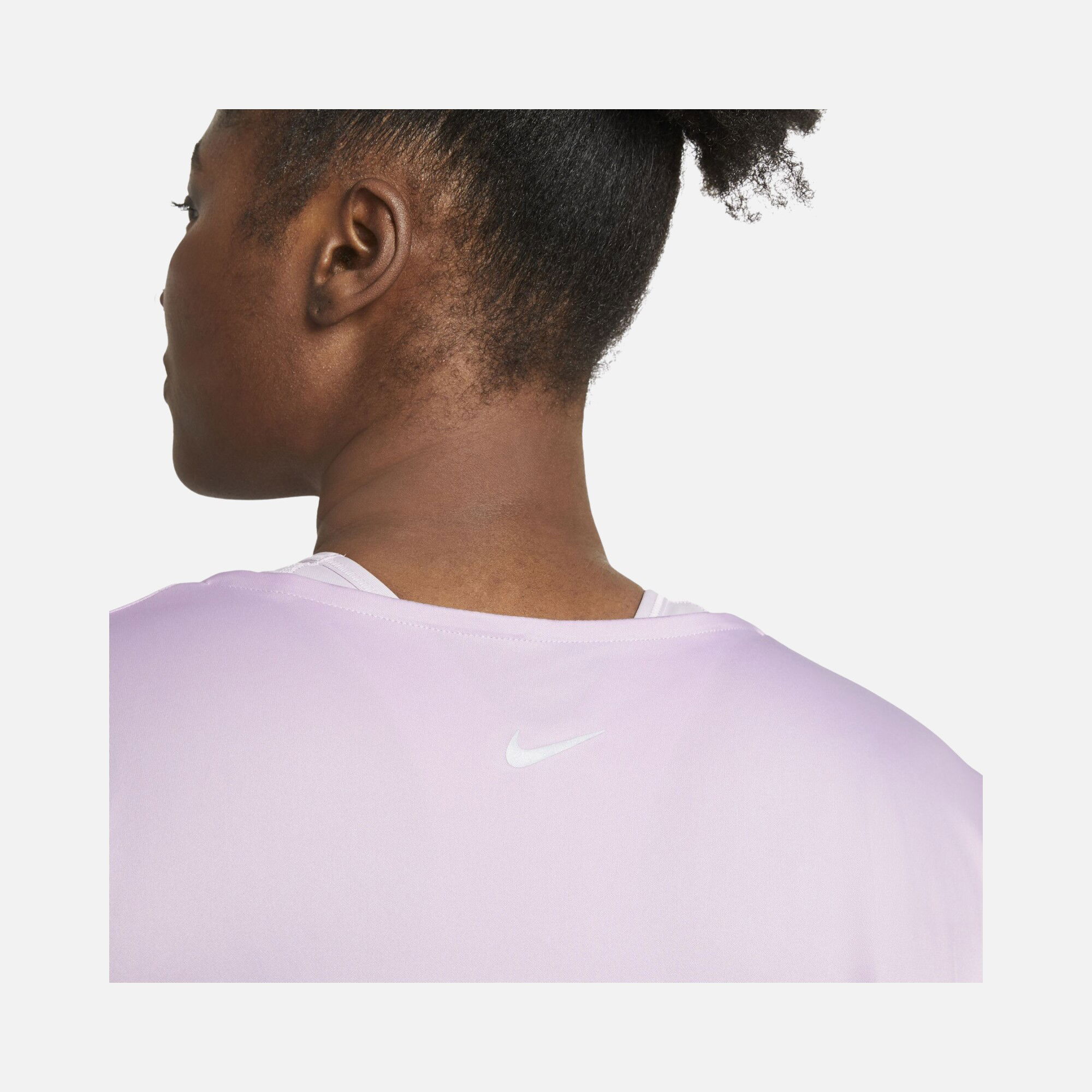 Nike Swoosh Run Short-Sleeve Running Top Kadın Tişört