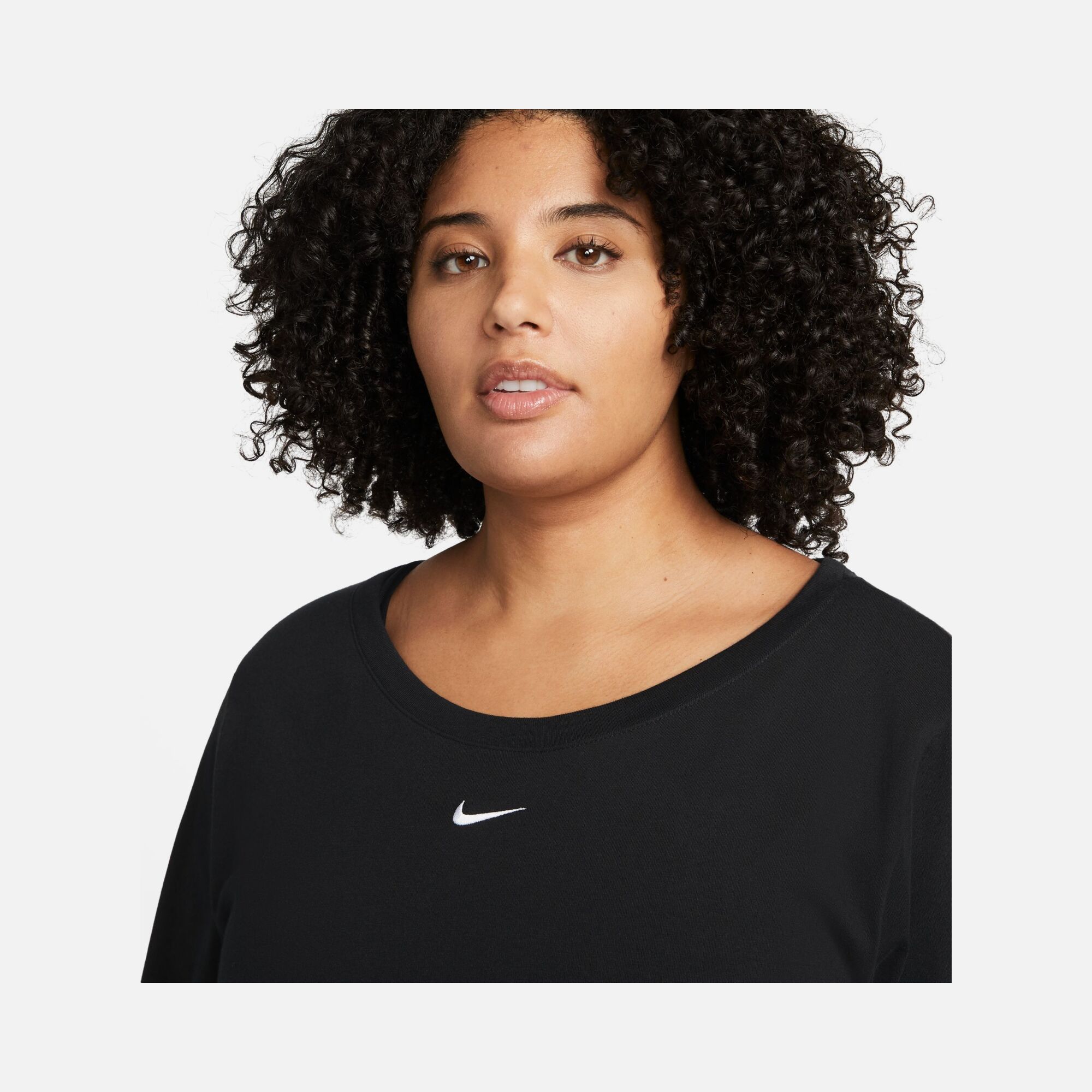 Nike Sportswear Essentials LBR Long-Sleeve (Plus-Size) Kadın Tişört