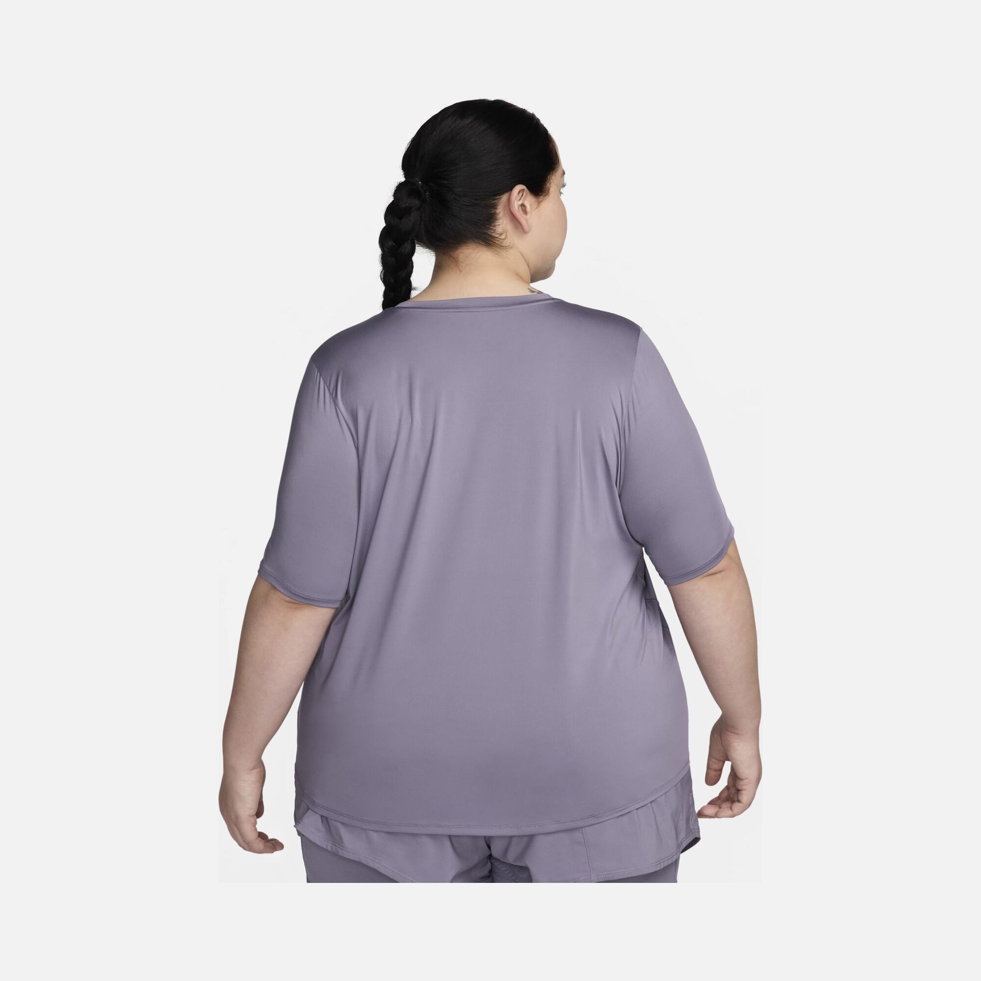 Nike One Classic Dri-Fit Short-Sleeve Training (Plus Size) Kadın Tişört