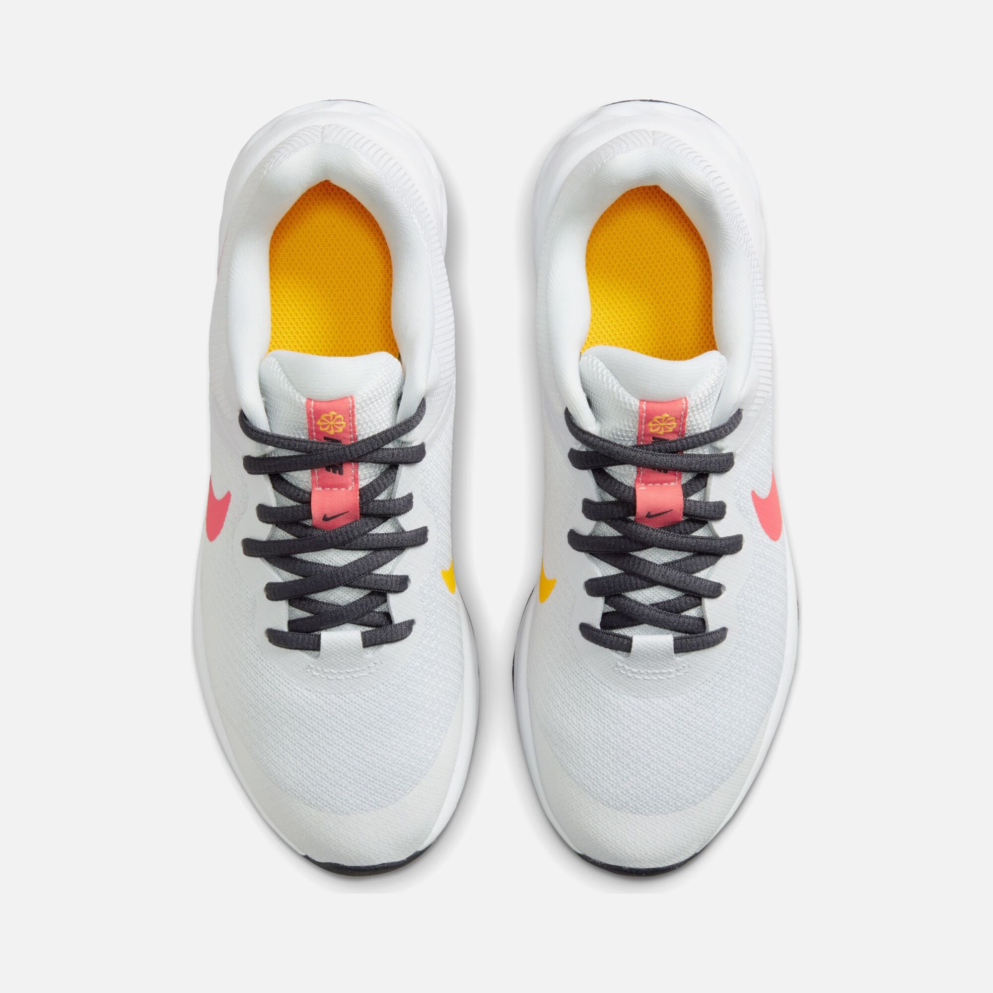 Nike Revolution 6 Road Running (GS) Spor Ayakkabı