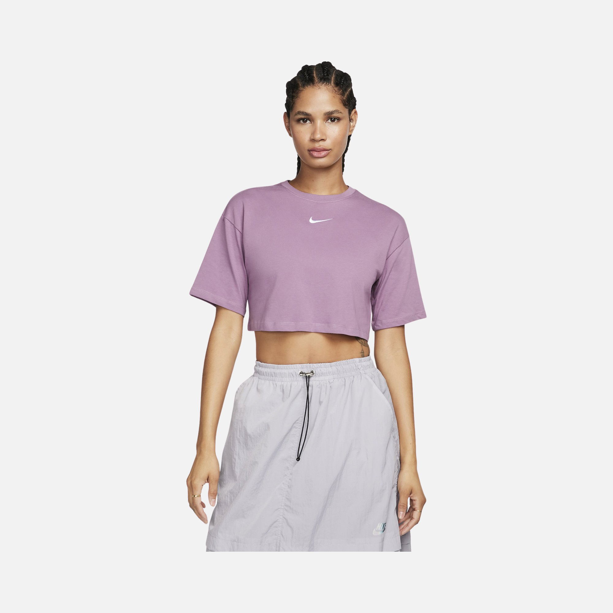 Nike Sportswear Cropped Short-Sleeve Kadın Tişört