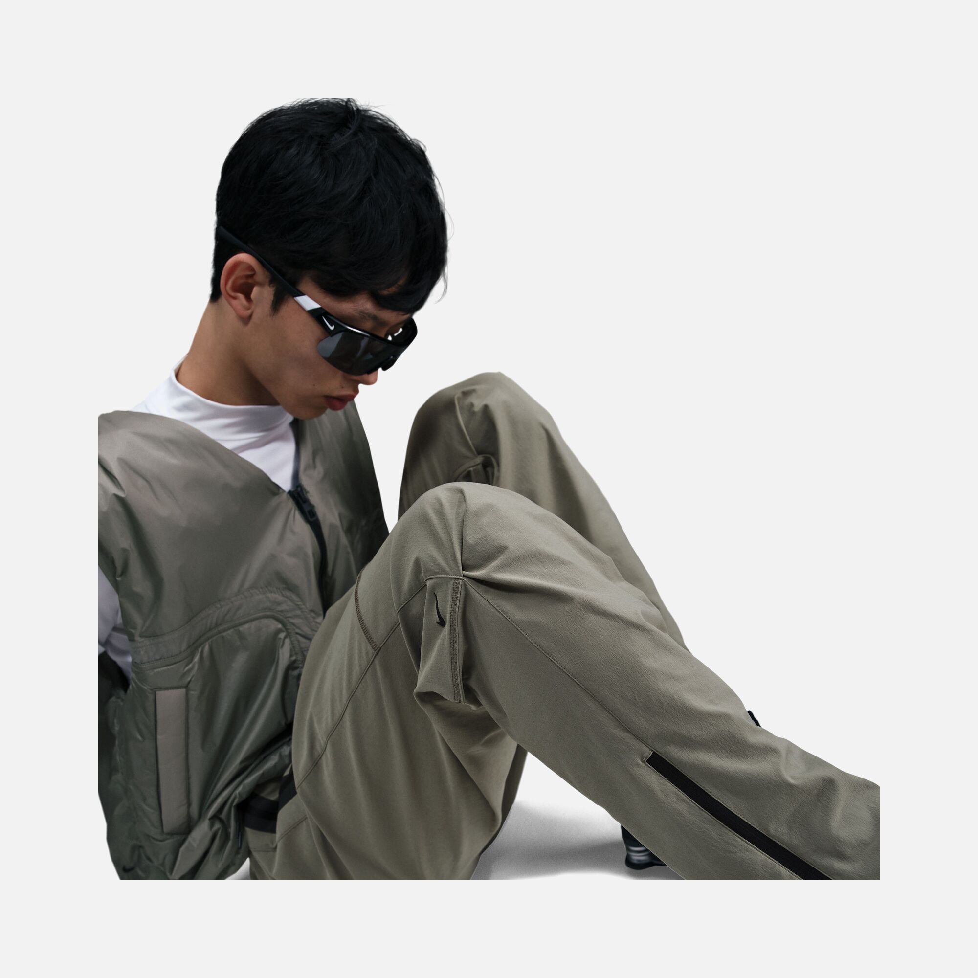 Nike Sportswear Tech Woven Erkek Eşofman Altı