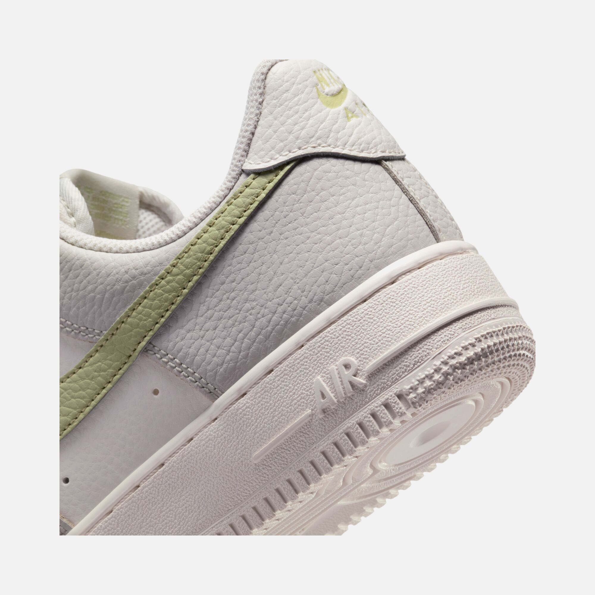 Nike Air Force 1 '07 kadın Spor Ayakkabı