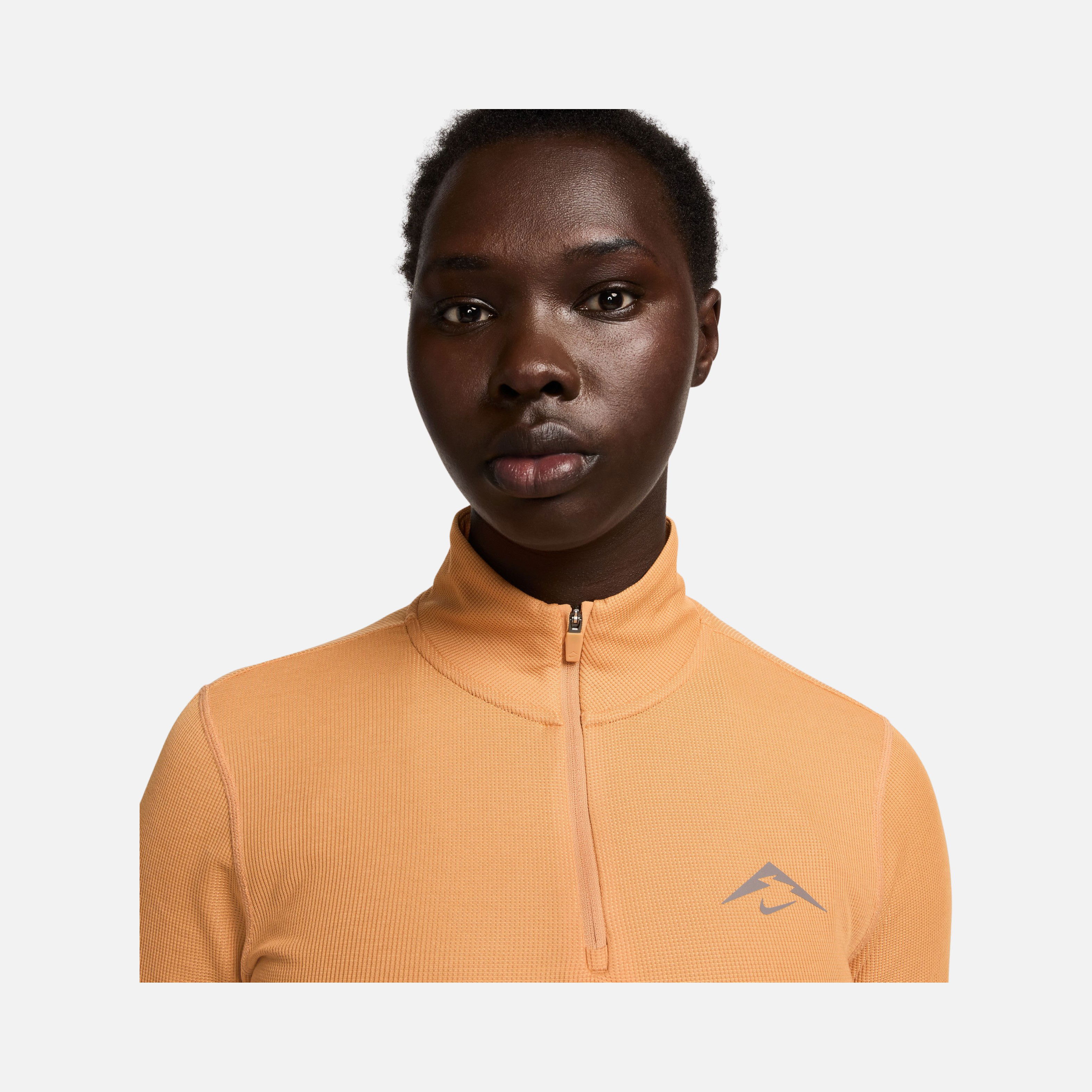 Nike Dri-Fit Trail Midlayer Running Half-Zip Long-Sleeve Kadın Tişört