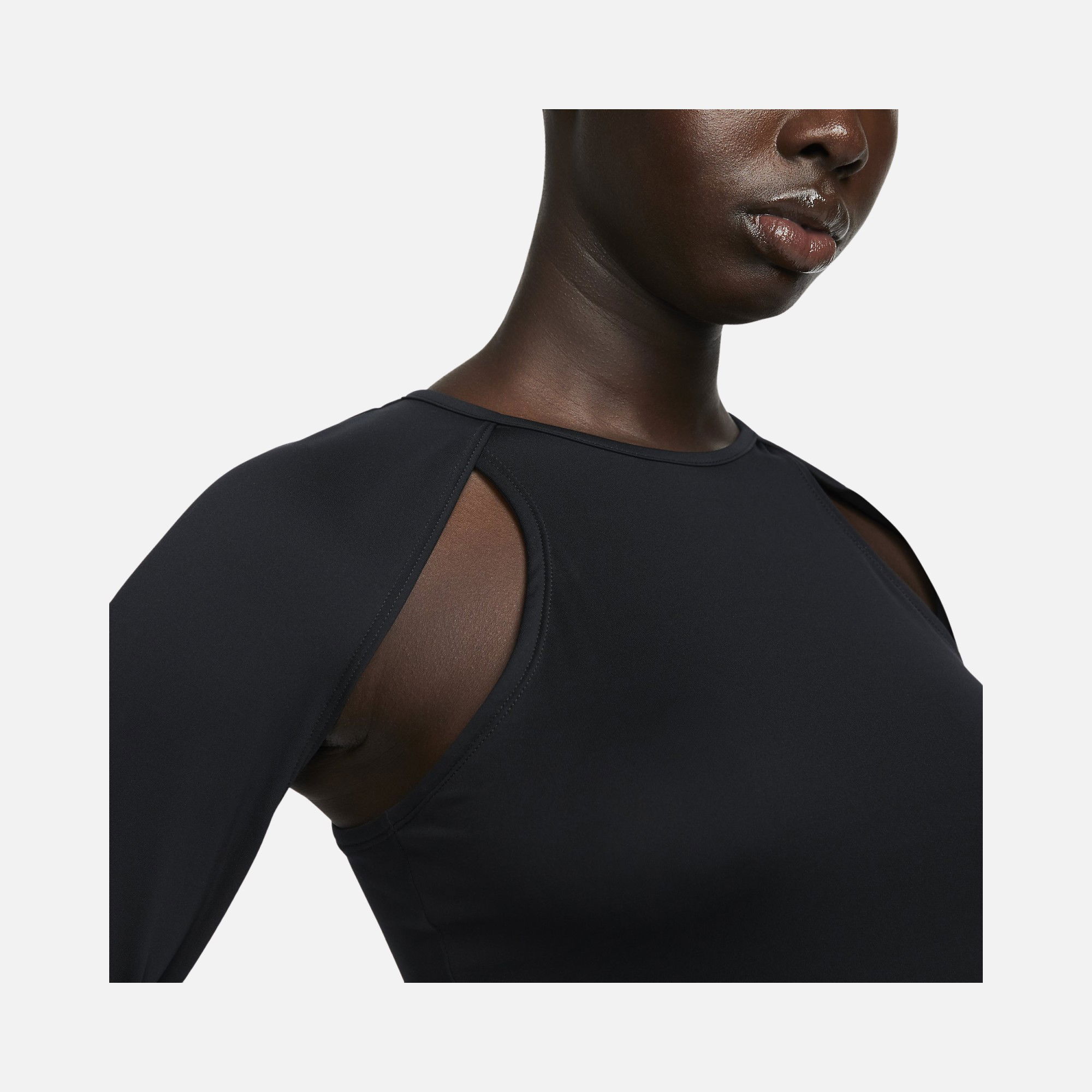 Nike Dri-Fit Stealth Evaporation City Ready Long-Sleeve Kadın Tişört