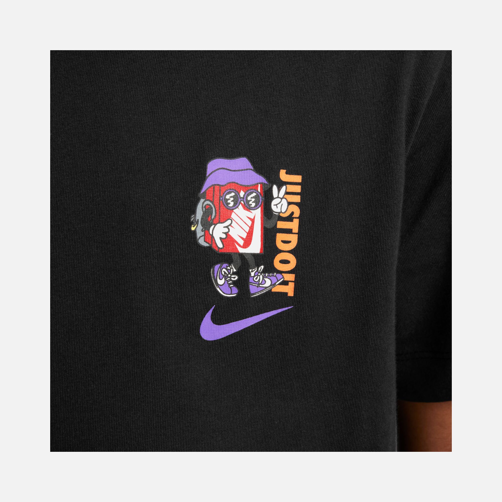 Nike Sportswear Boxy 2 Just Do It Graphic Short-Sleeve Çocuk Tişört