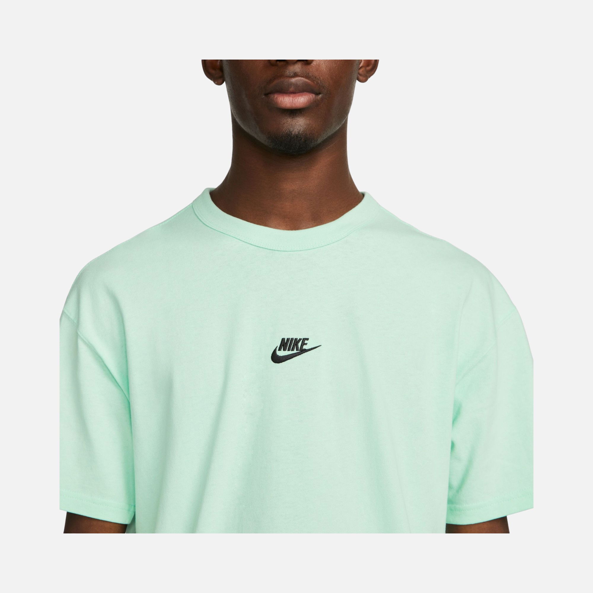 Nike Sportswear Premium Essentials Short-Sleeve Erkek Tişört