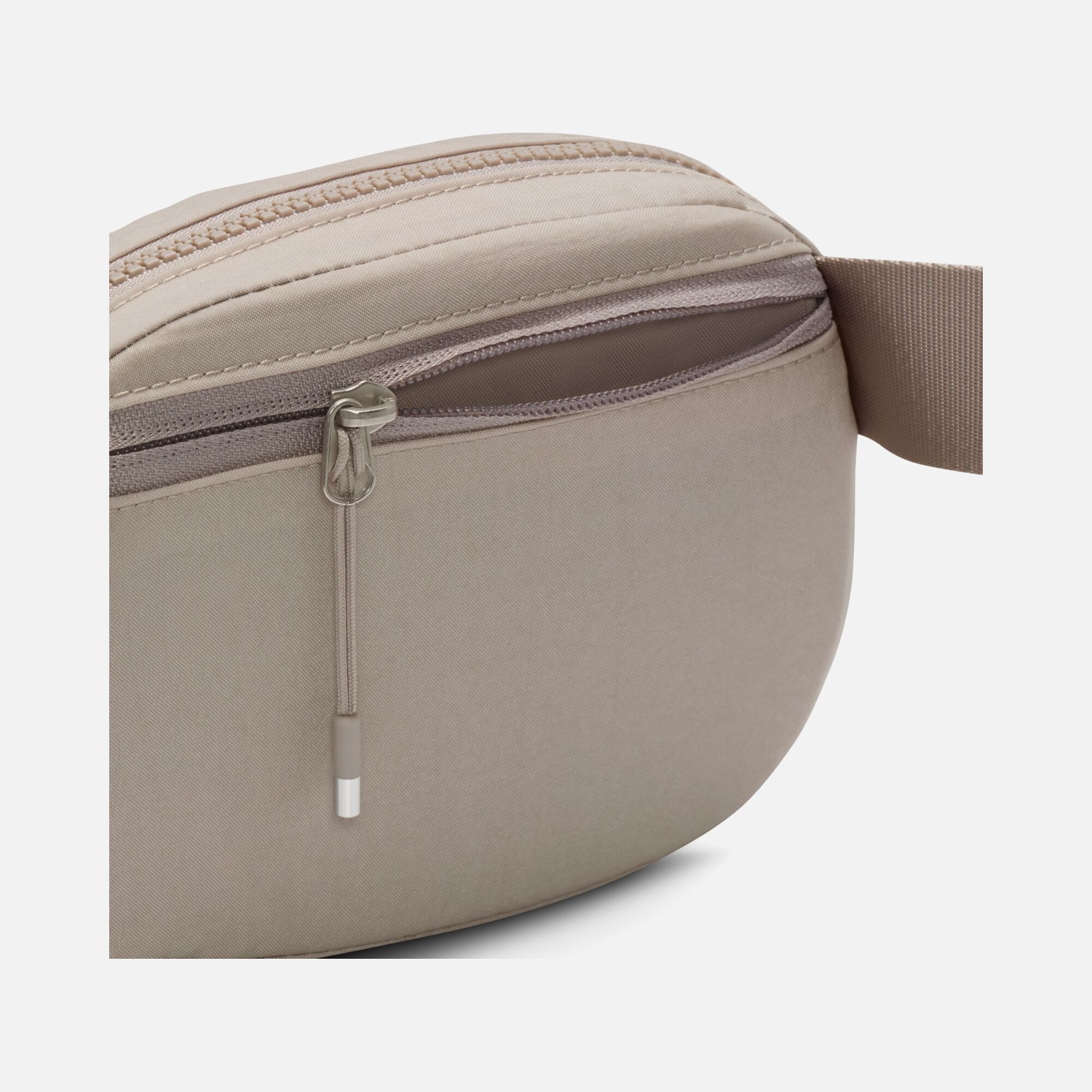 Nike Sportswear Aura (2 L) Kadın Bel Çantası