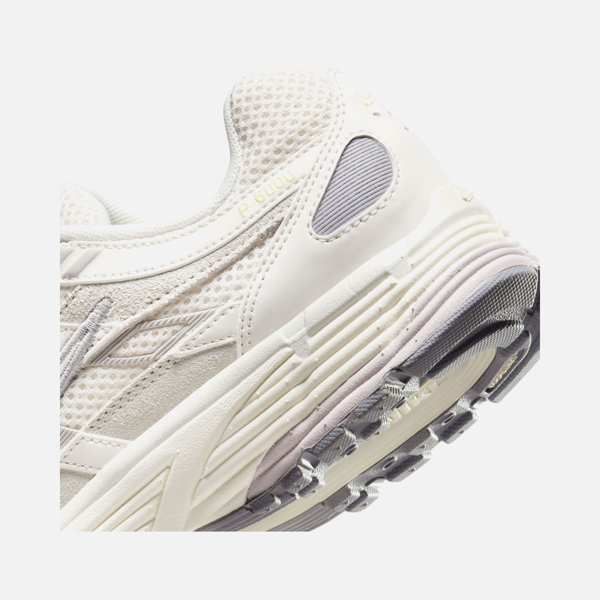 Nike P-6000 Premium Sportswear FW24 Kadın Spor Ayakkabı