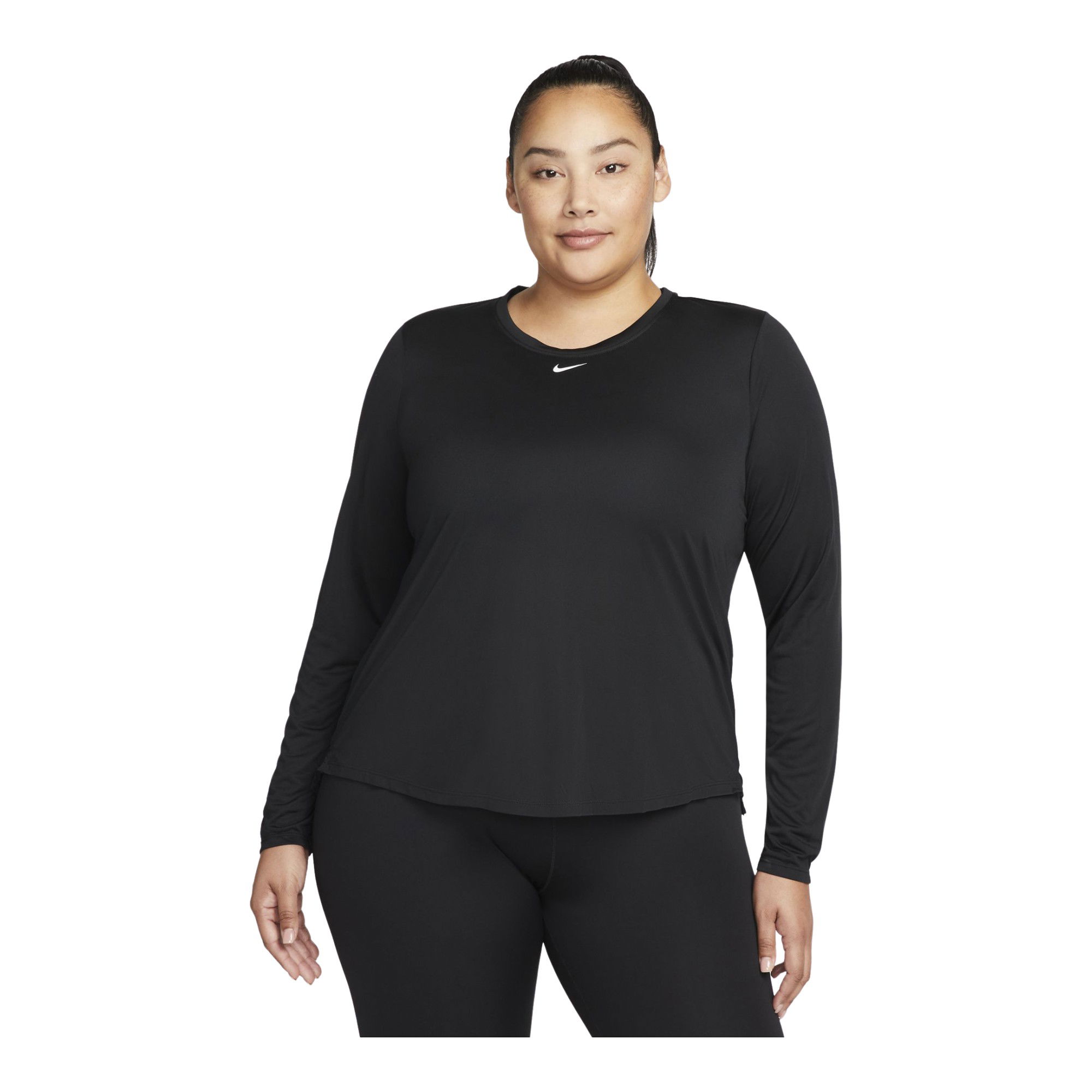 Nike Dri-Fit One Standard Fit Long-Sleeve (Plus-Size) Kadın Tişört