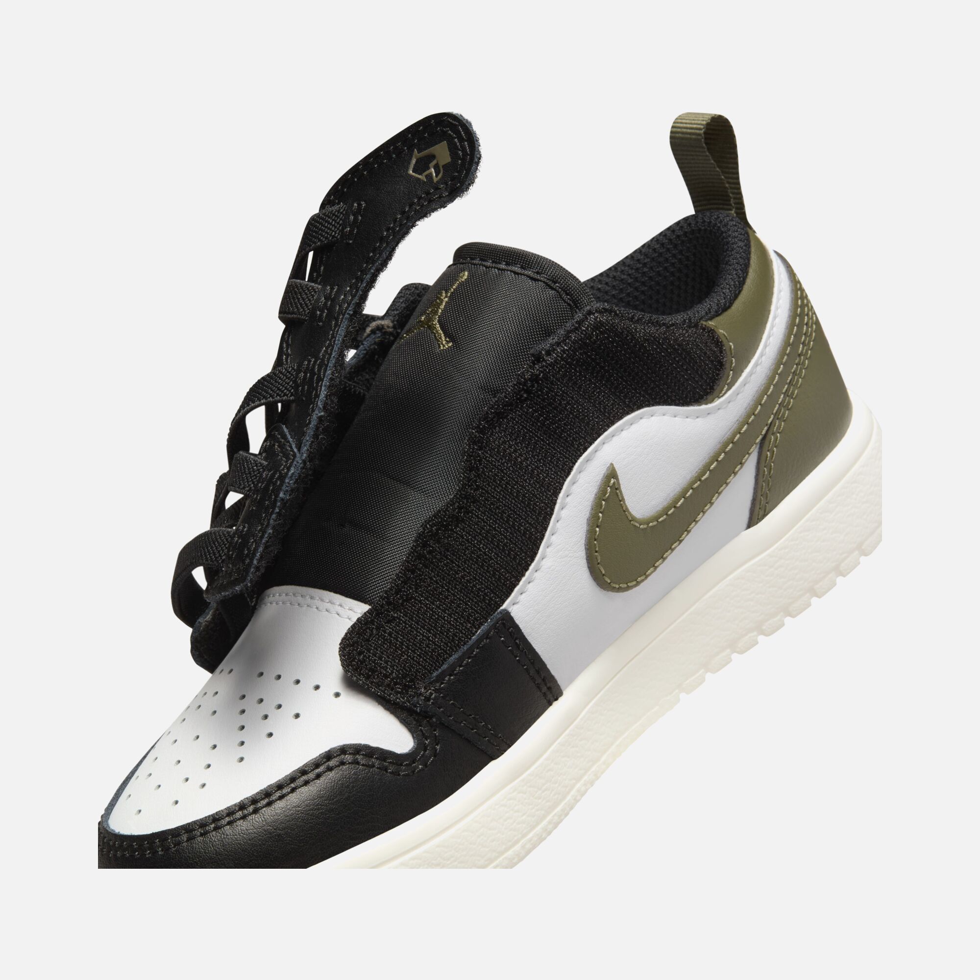 Nike Jordan 1 Low Alt (PS) Çocuk Spor Ayakkabı