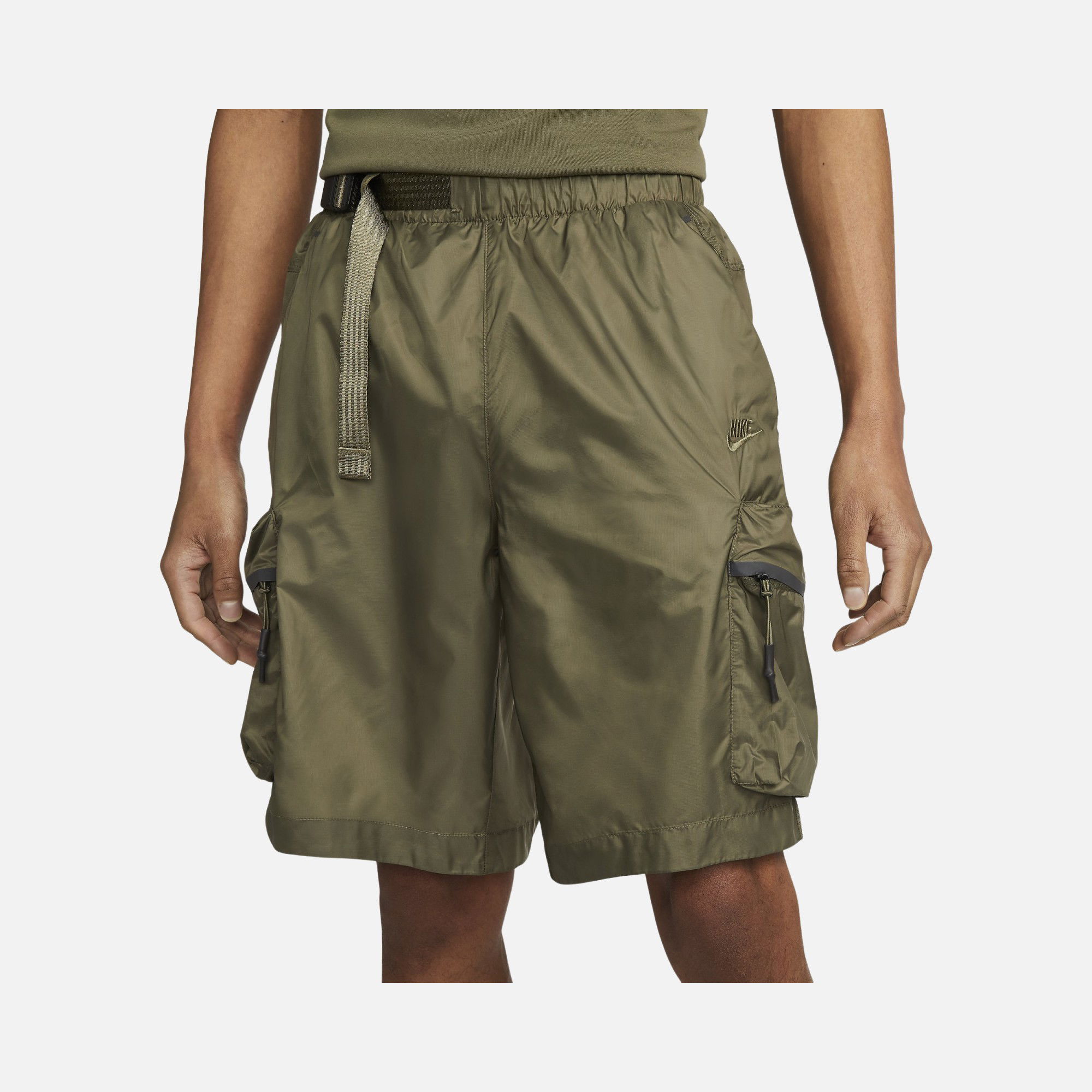 Nike Sportswear Tech Pack Woven Utility Repel Erkek Şort