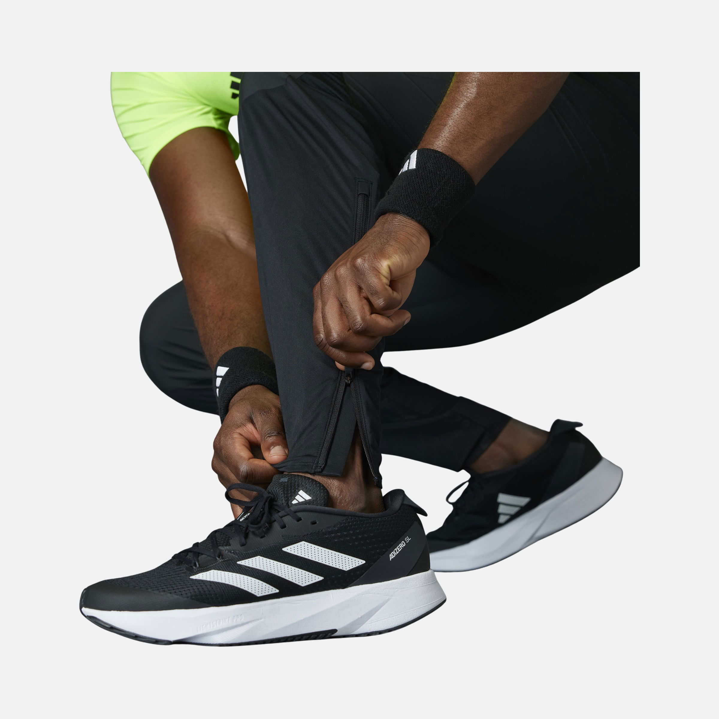 adidas AEROREADY Adizero Zippered Leg Running Erkek Eşofman Altı