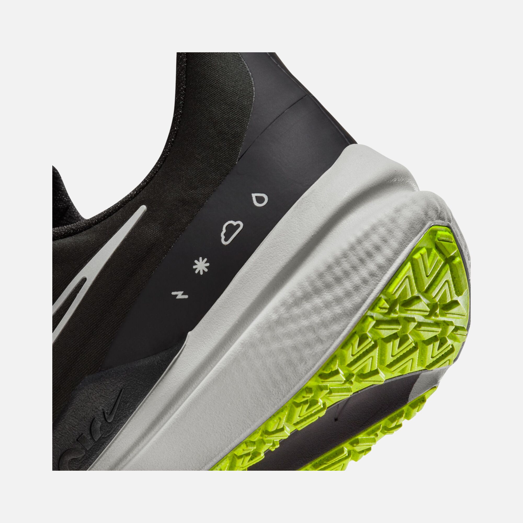 Nike Air Winflo 9 Shield  Weatherised Road Running Erkek Spor Ayakkabı