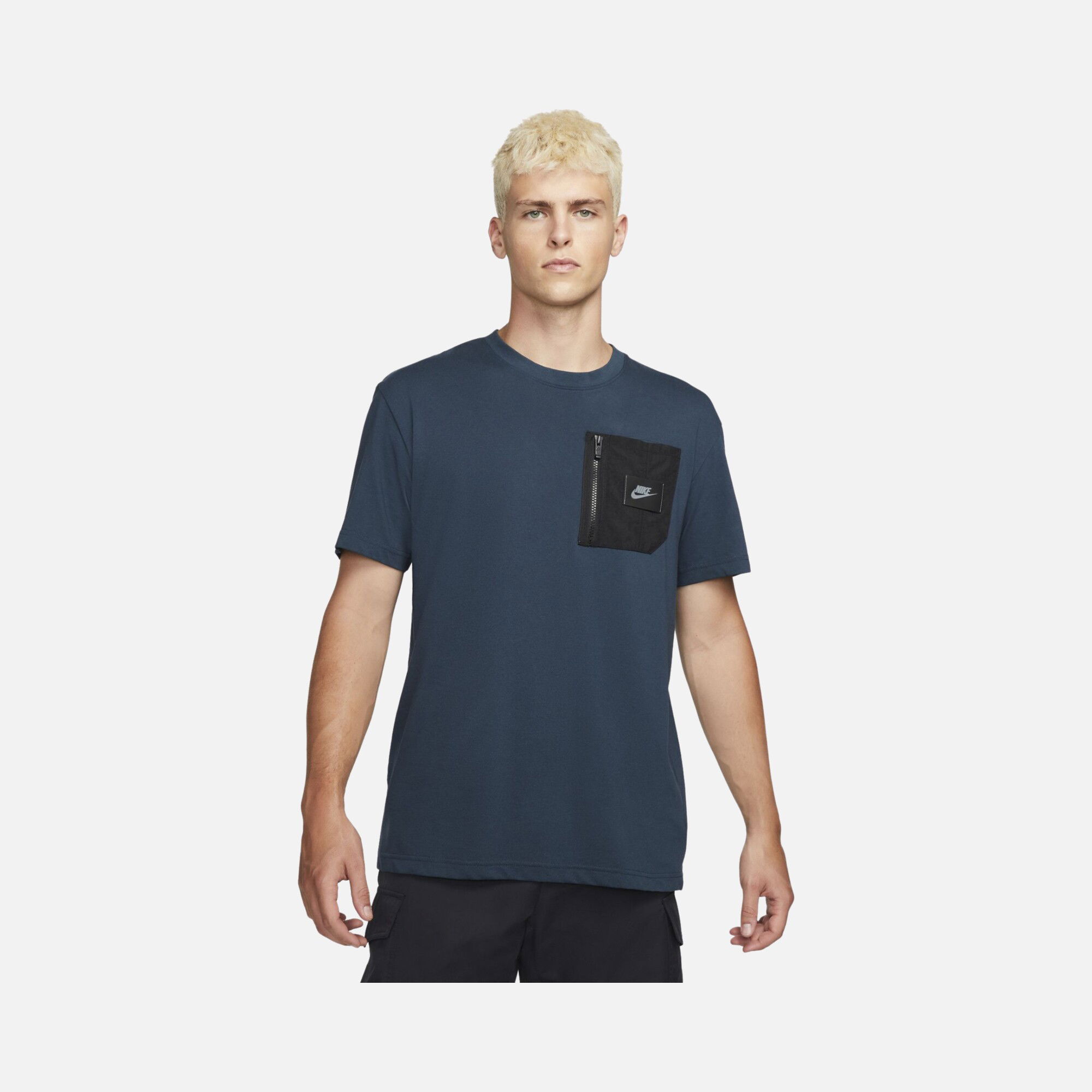 Nike Sportswear Dri-Fit Sport Utility Pack Short-Sleeve Erkek Tişört