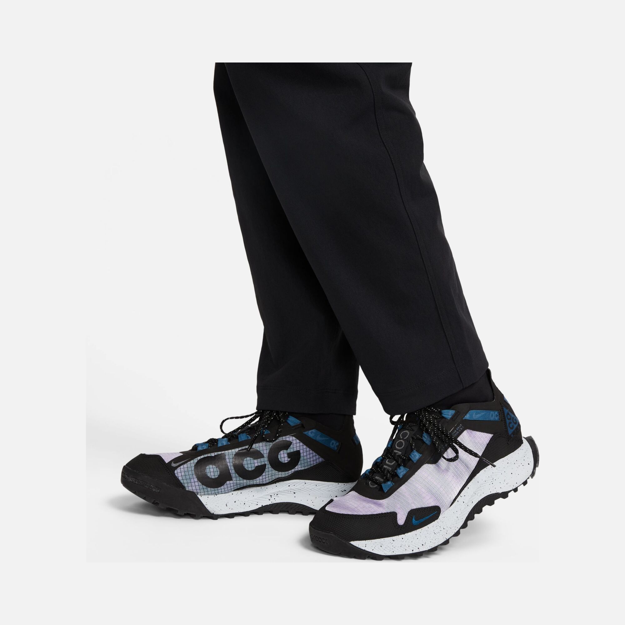 Nike ACG Mid-Rise Hiking Kadın Pantolon