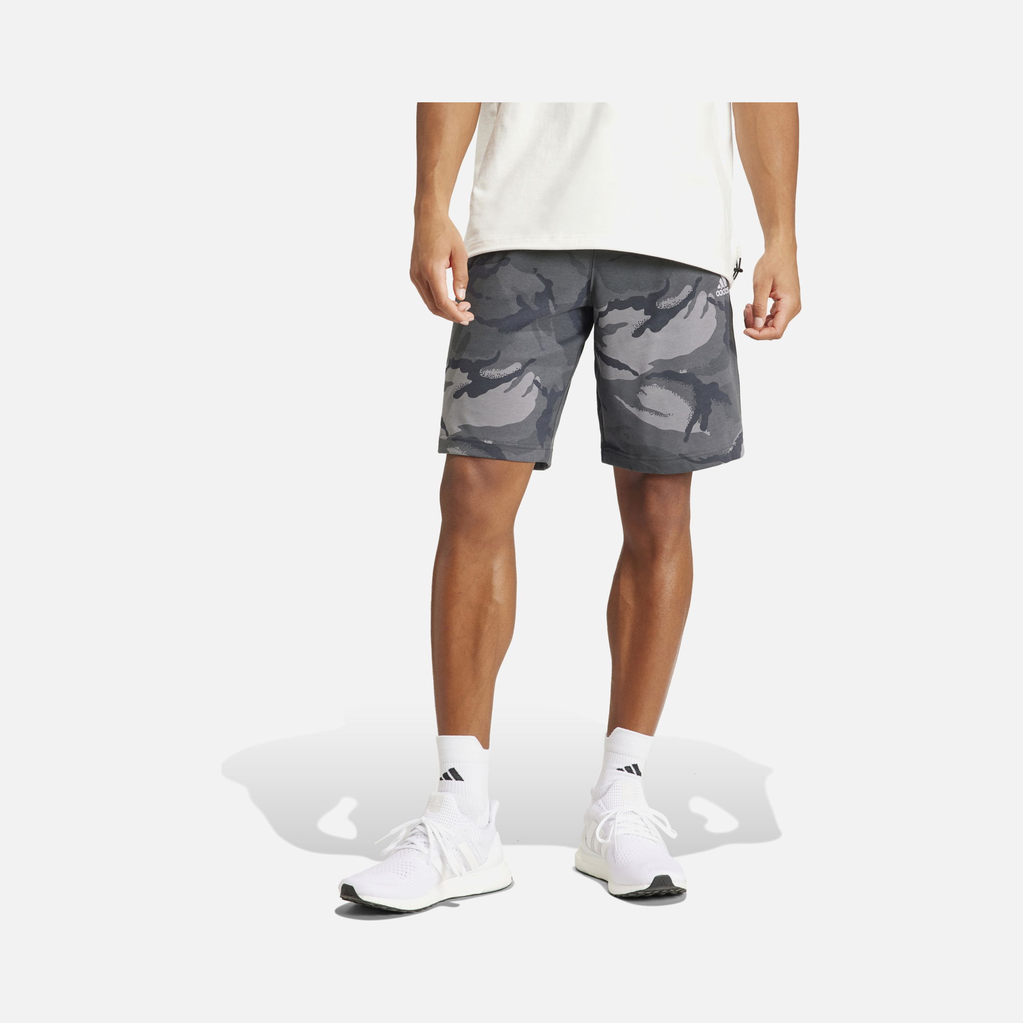 adidas Sportswear Essentials Camouflage Erkek Şort