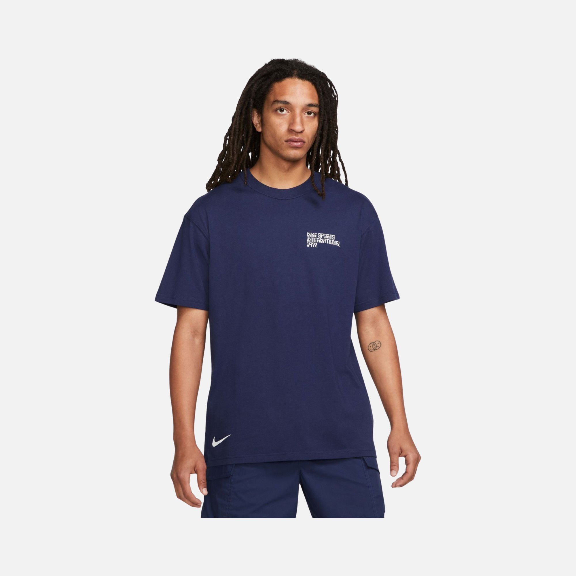 Nike Sportswear Circa Graphic Short-Sleeve Erkek Tişört