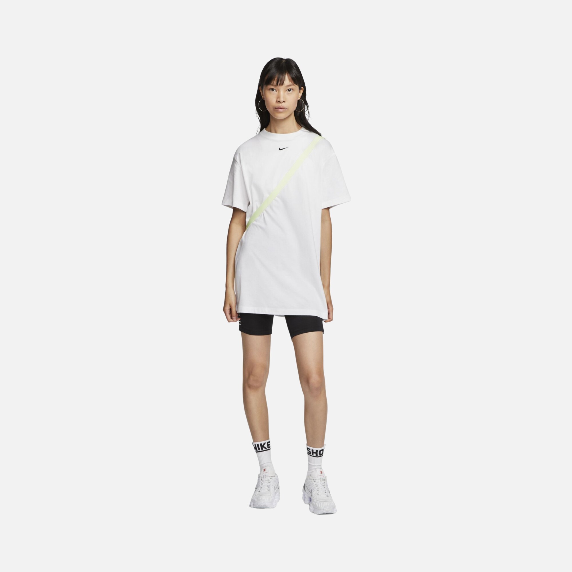 Nike Sportswear Essential Short-Sleeve Kadın Elbise