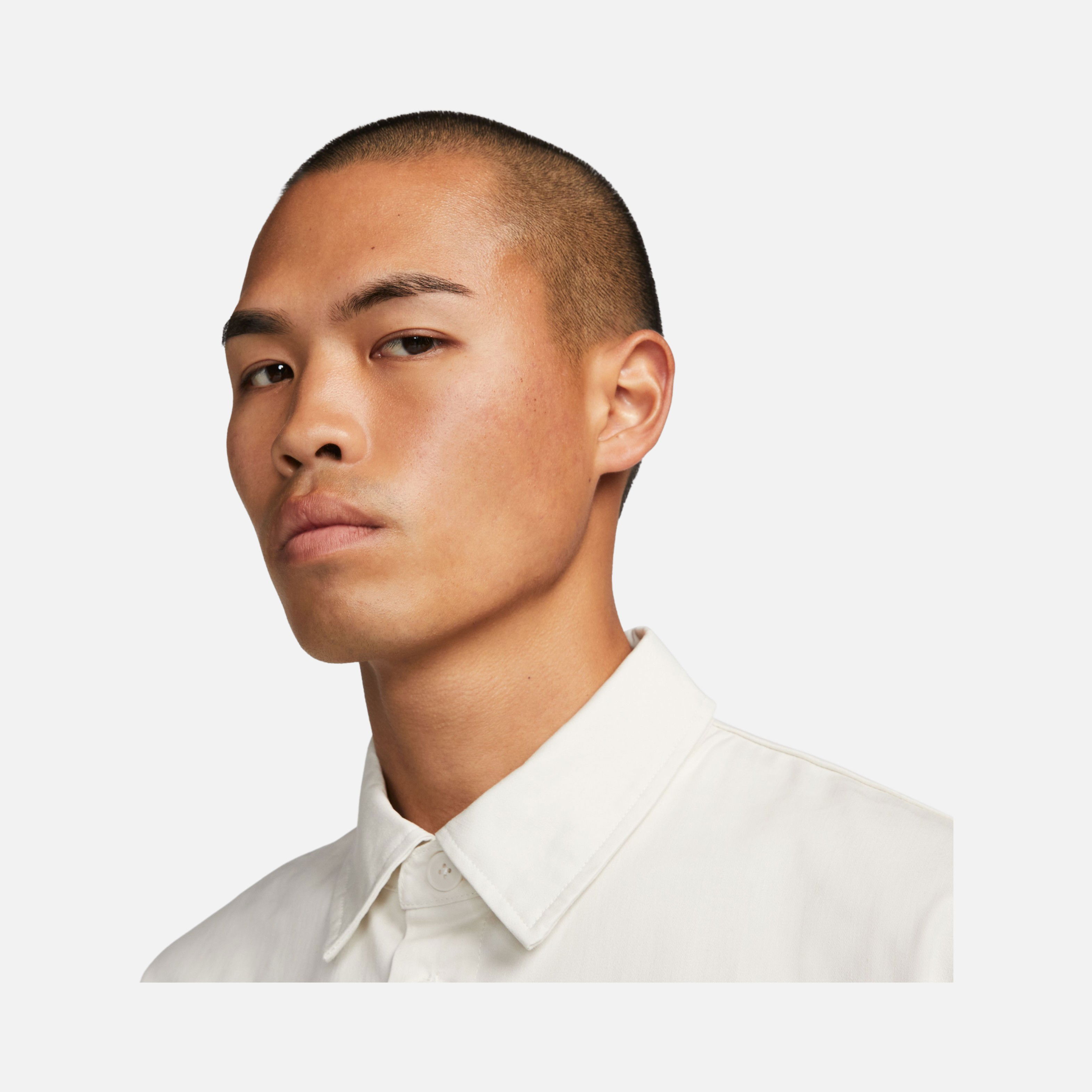 Nike Sportswear Woven Military Button-Down Short-Sleeve Erkek Gömlek