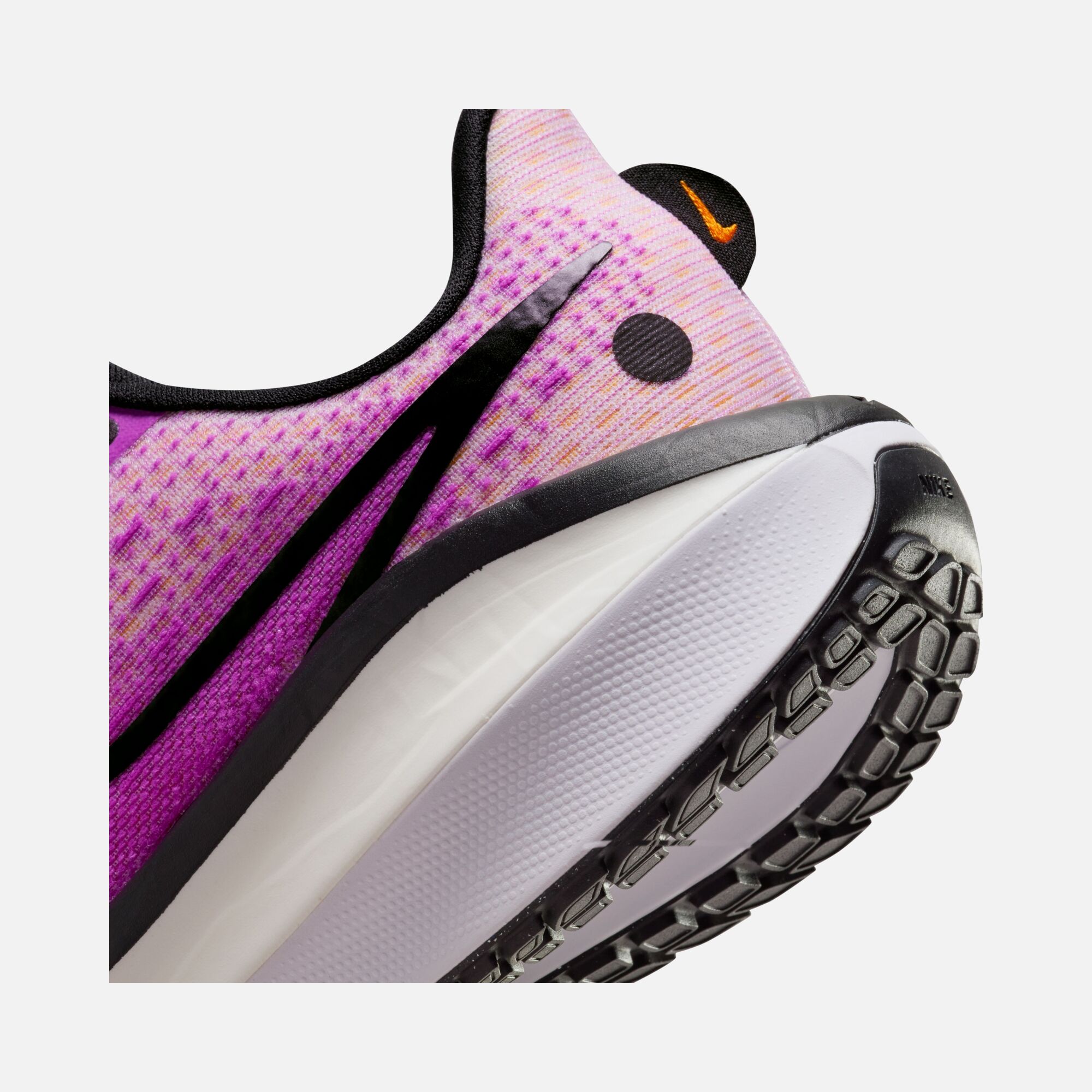 Nike Vomero 17 Road Running Kadın Spor Ayakkabı