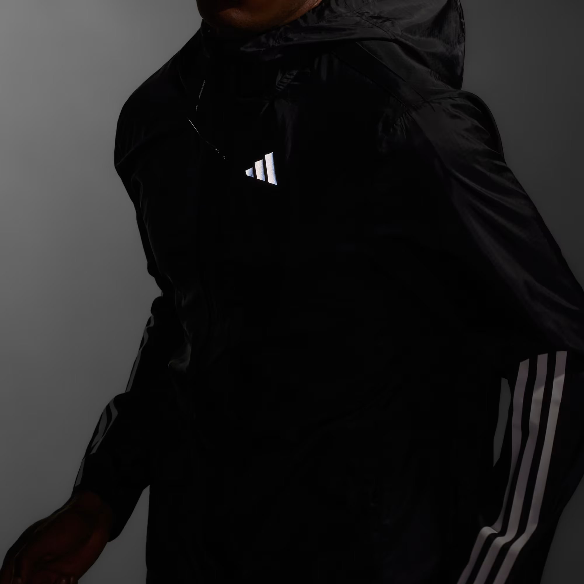 adidas Own The Run 3-Stripes Full-Zip Hoodie Erkek Ceket