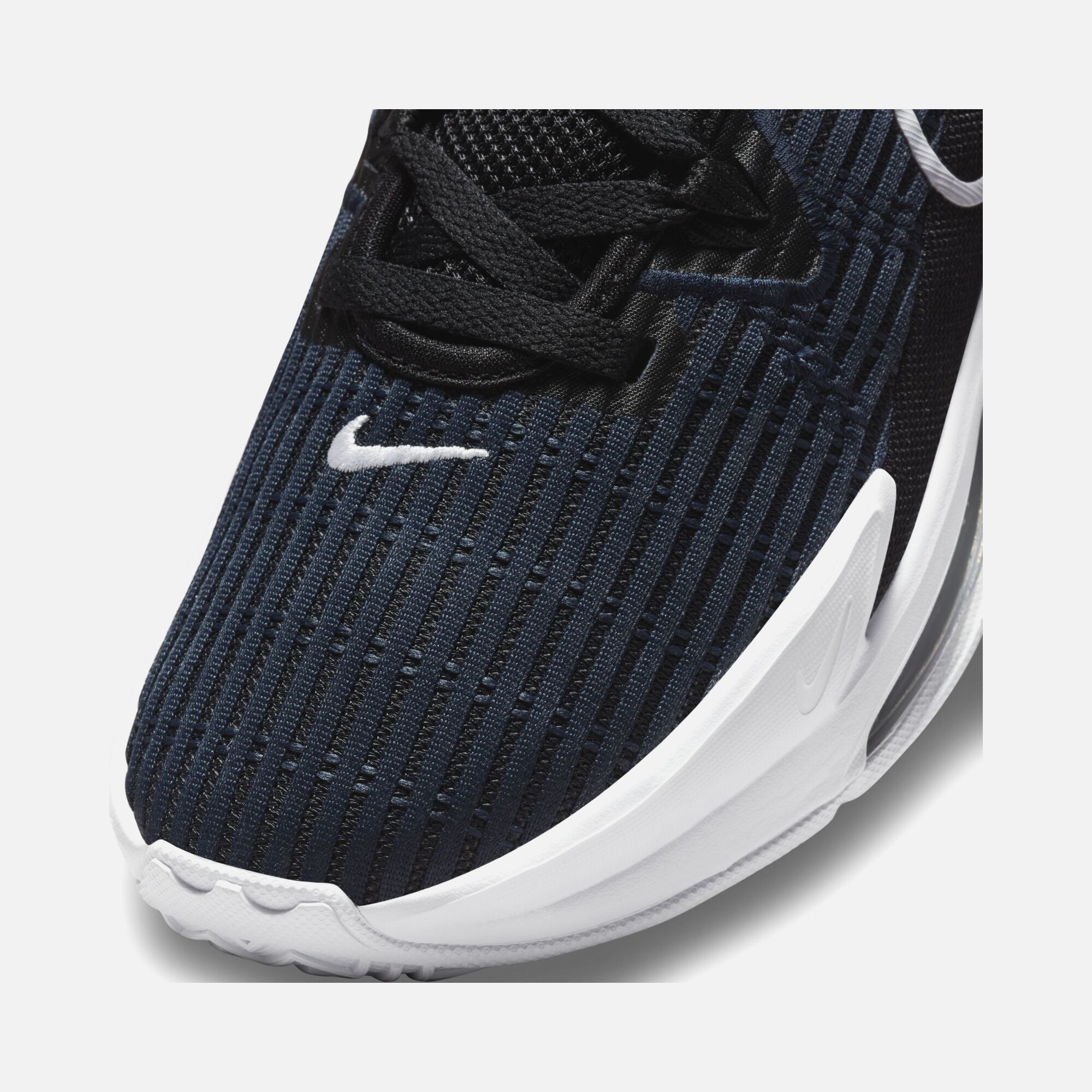 Nike LeBron James Witness VI Erkek Basketbol Ayakkabısı