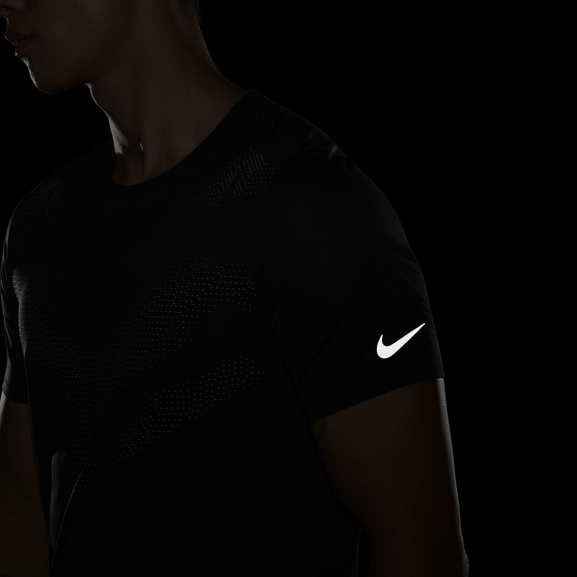 Nike Dri-Fit Run Division Rise 365 FW21 Short-Sleeve Erkek Tişört