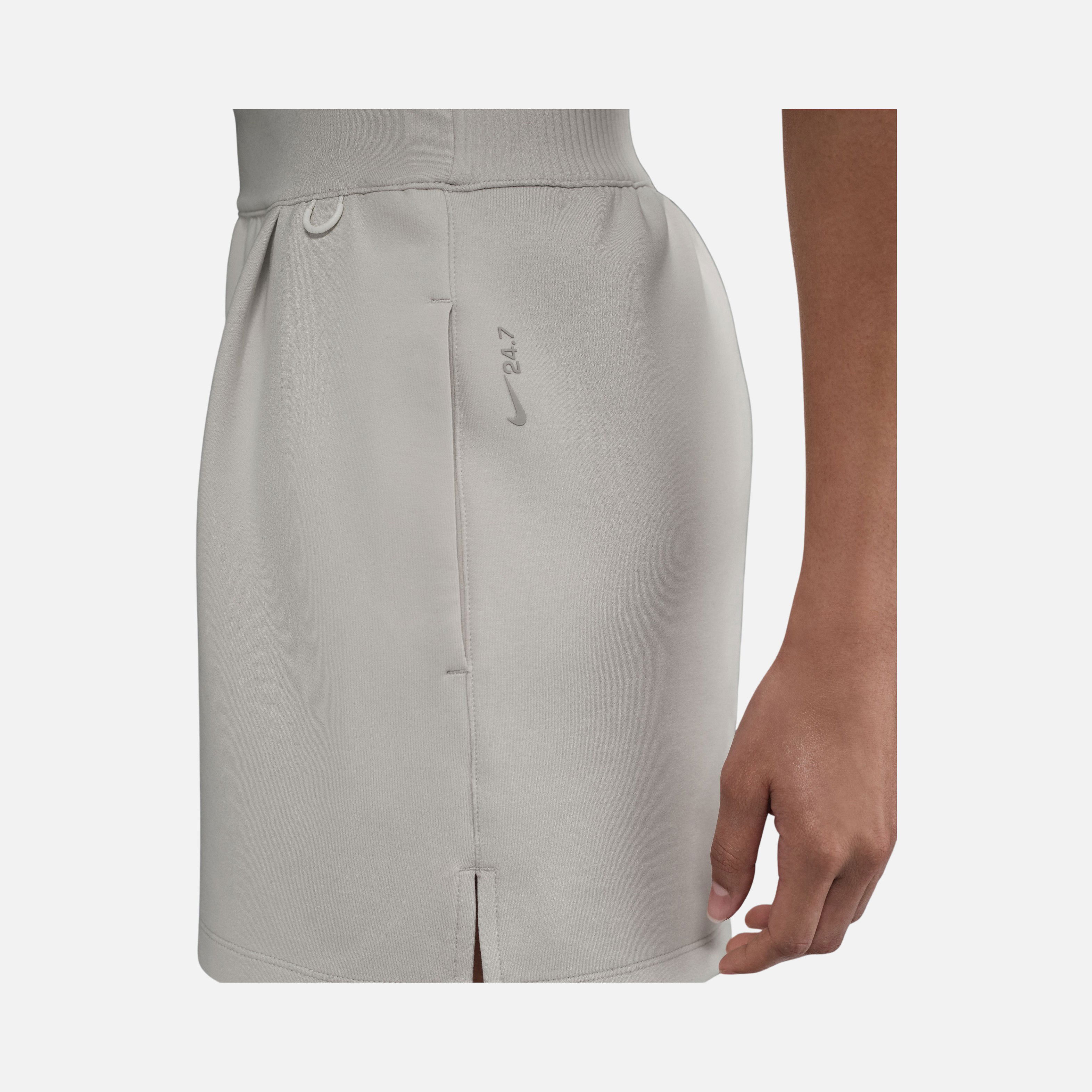 Nike 24.7 Dri-fit Short Soft Knit Kadın Şort