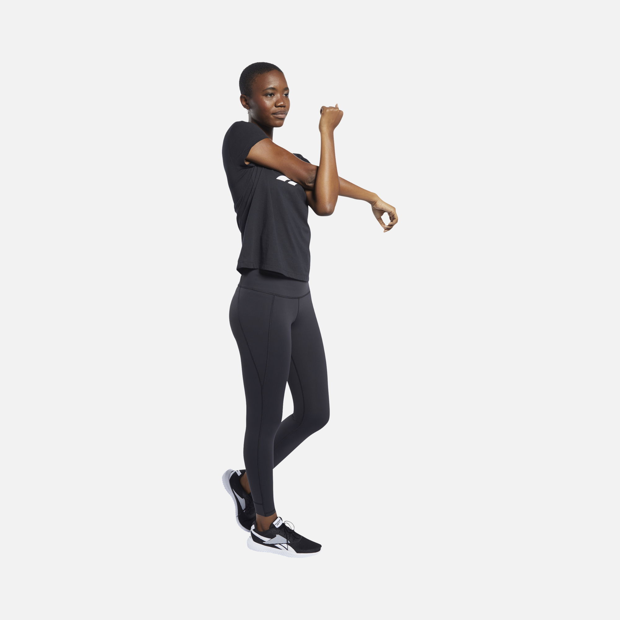 Reebok Graphic Q1 Kadın Tişört