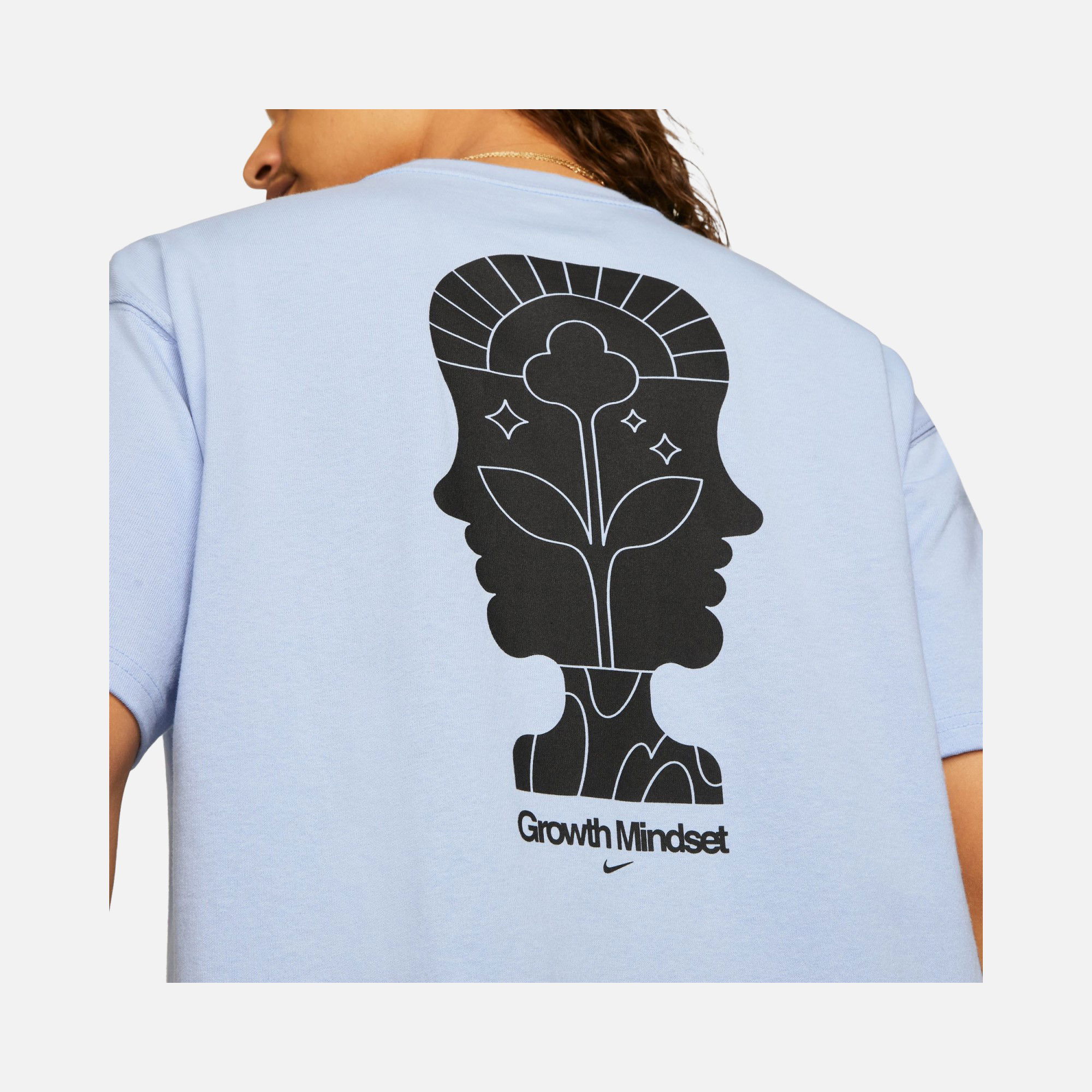 Nike Sportswear Sust M2Z ''Growth Mindset'' Graphic Short-Sleeve Erkek Tişört
