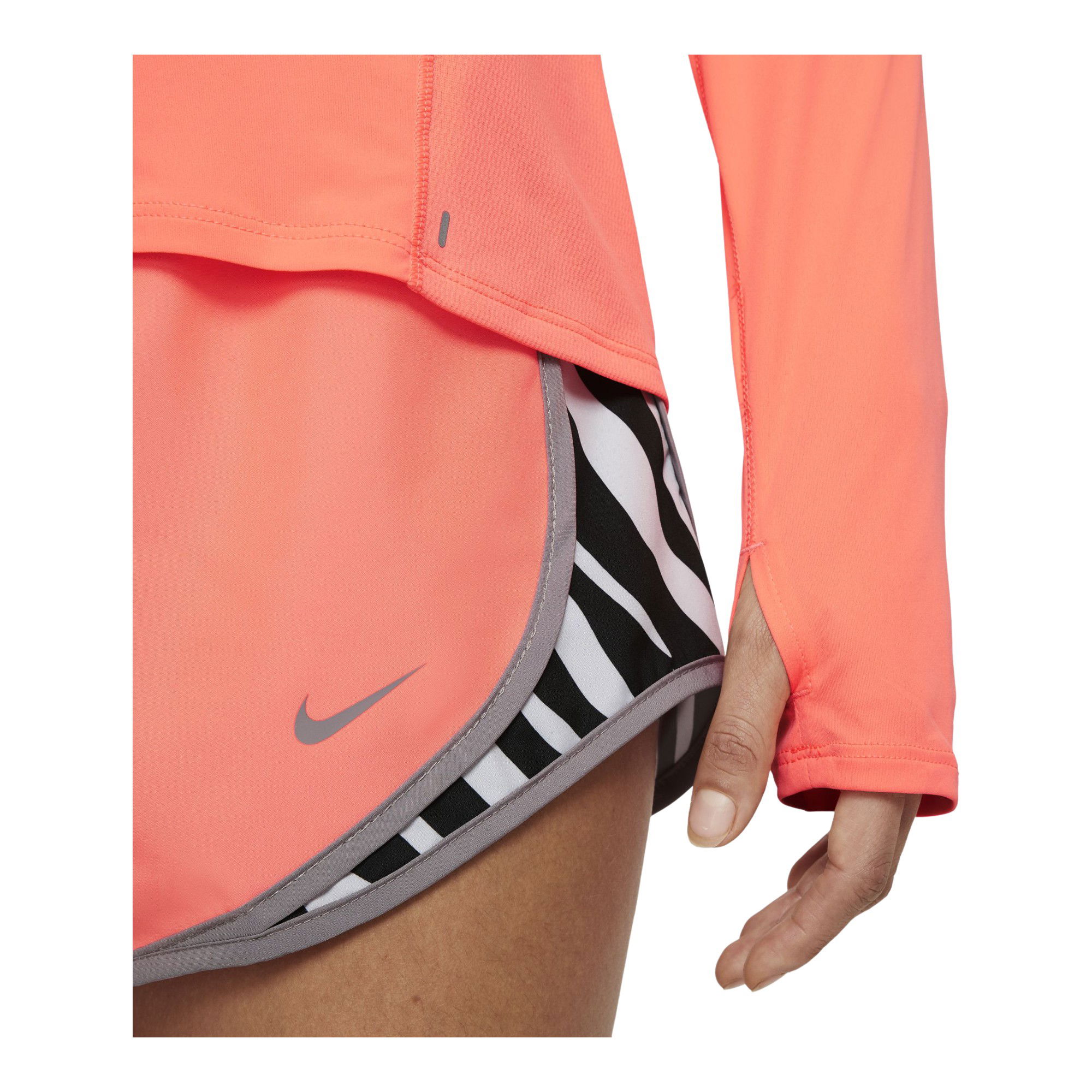 Nike City Sleek Long-Sleeve Running Top Kadın Tişört