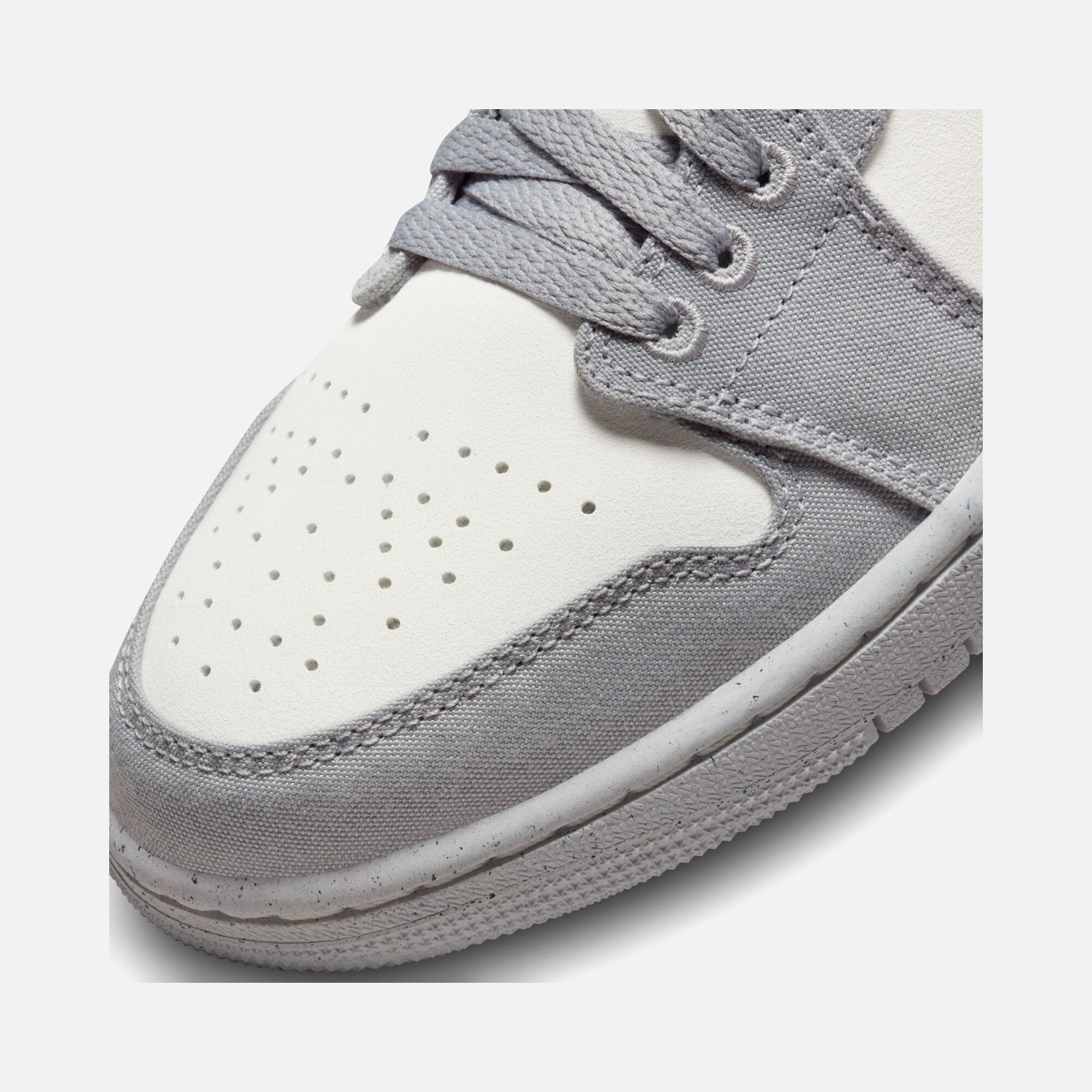 Nike Air Jordan 1 Low SE ''Custom Swoosh Logo'' Kadın Spor Ayakkabı