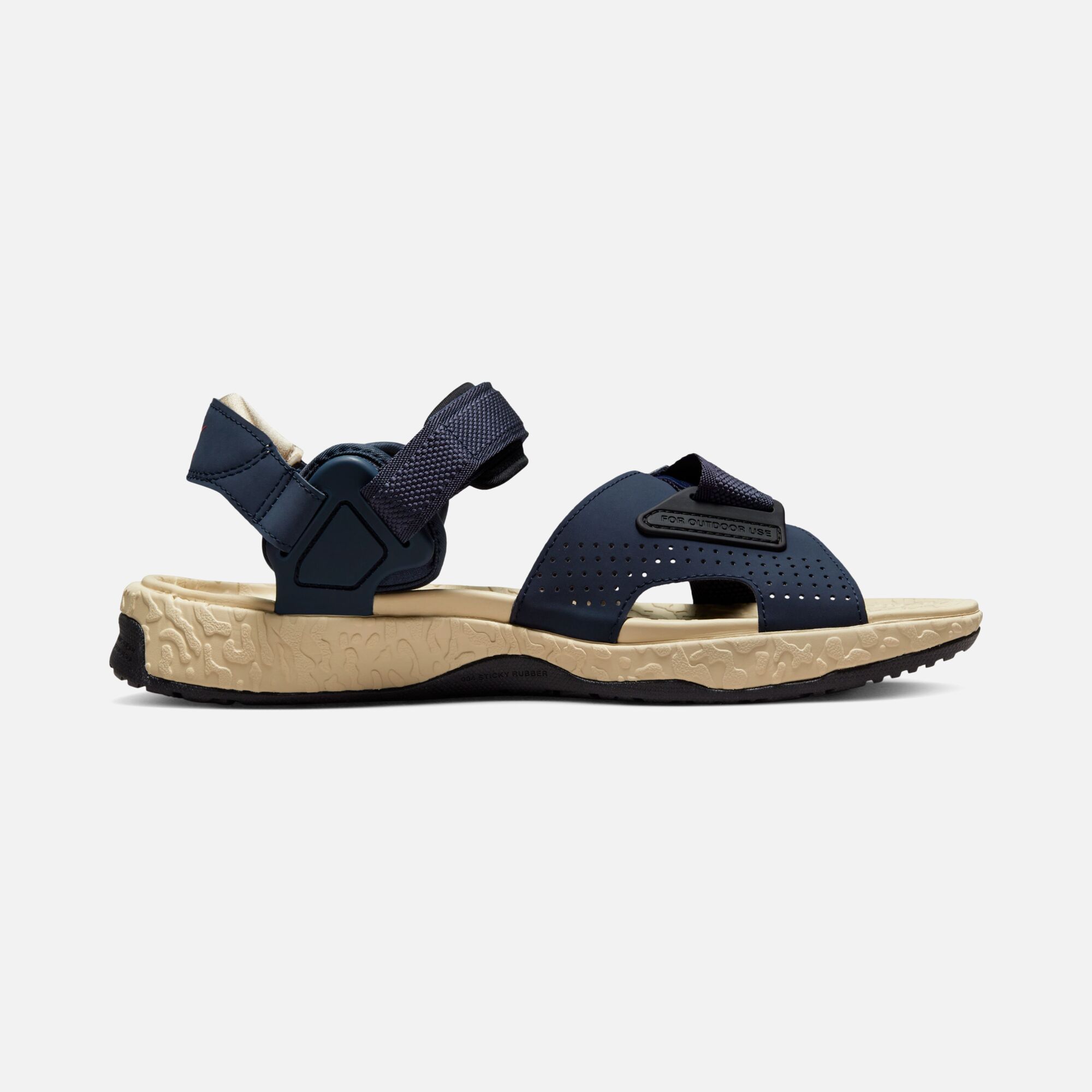 Nike ACG Air Deschutz+ ''City Walks to Canyon Trails'' Erkek Sandalet