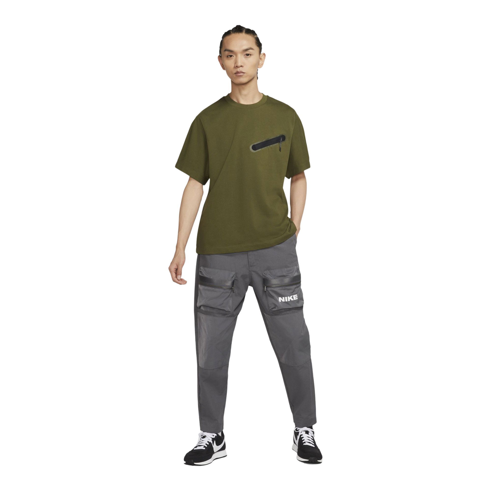 Nike Sportswear Dri-Fit Tech Essentials Short-Sleeve Erkek Tişört