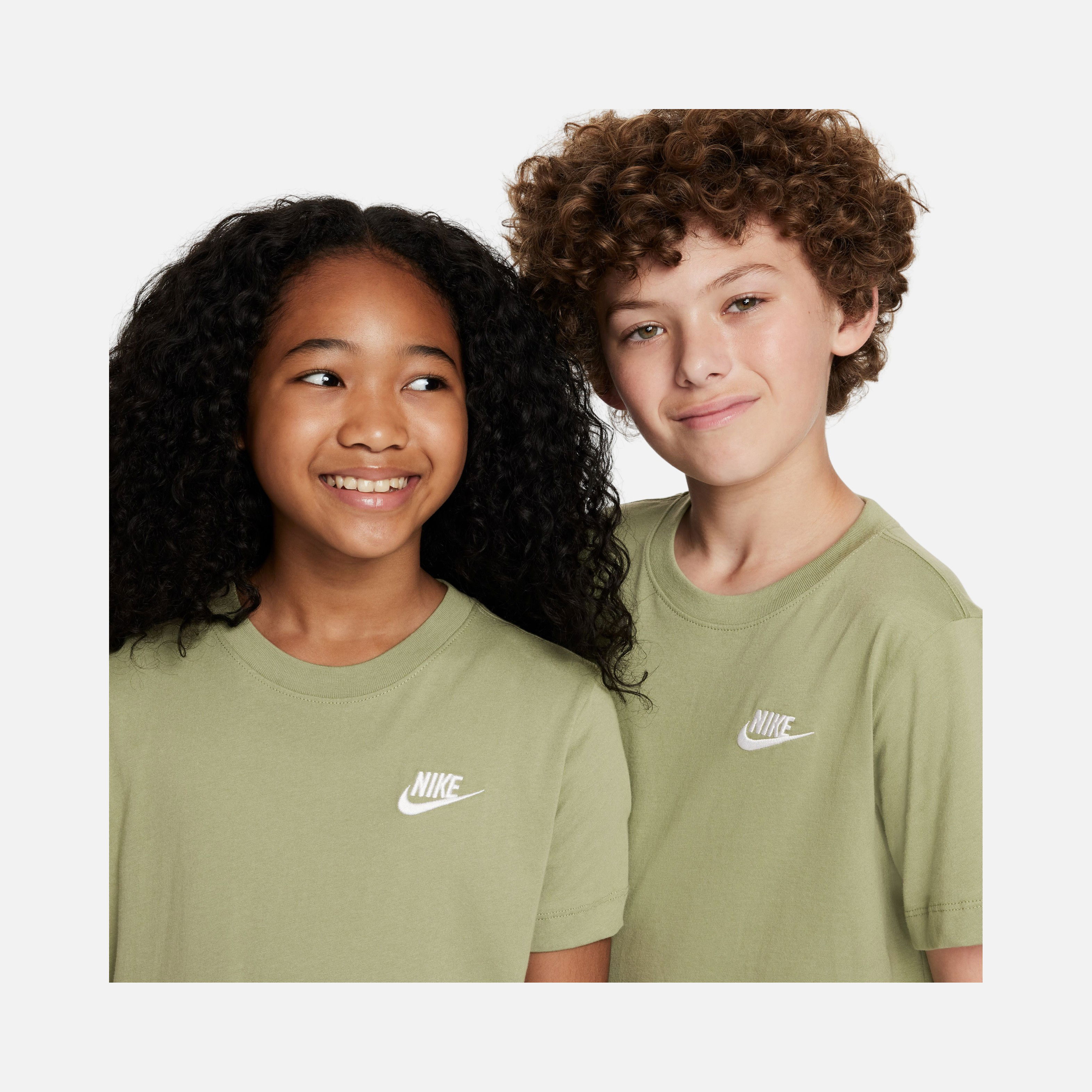 Nike Sportswear Embroidered Futura LBR Short-Sleeve Çocuk Tişört