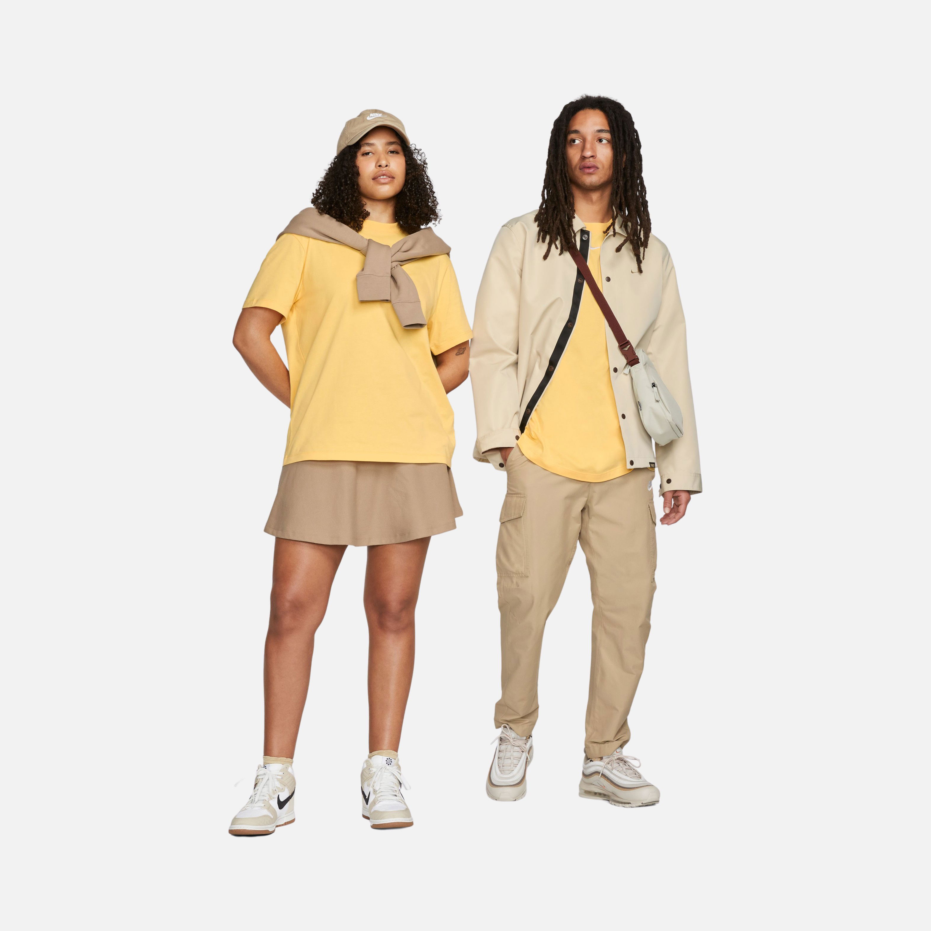 Nike Sportswear Essentials Short-Sleeve Kadın Tişört