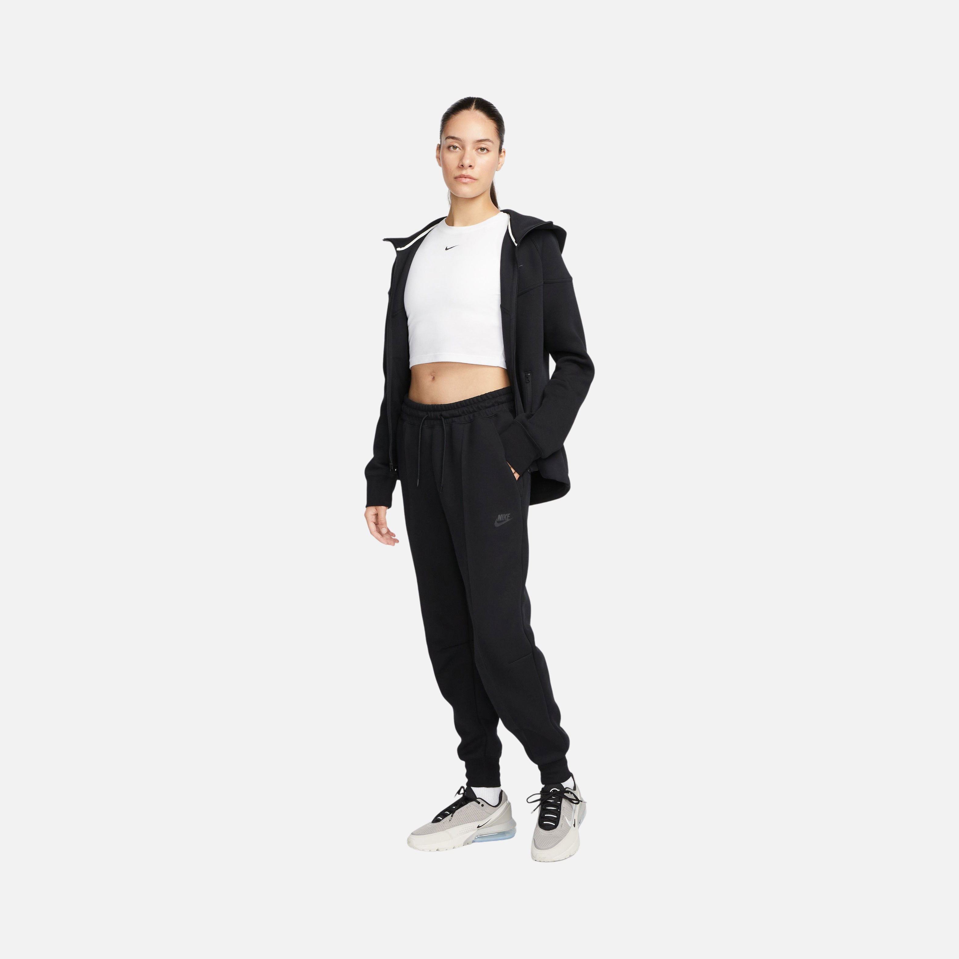 Nike Sportswear Tech Fleece Mid-Rise Kadın Eşofman Altı