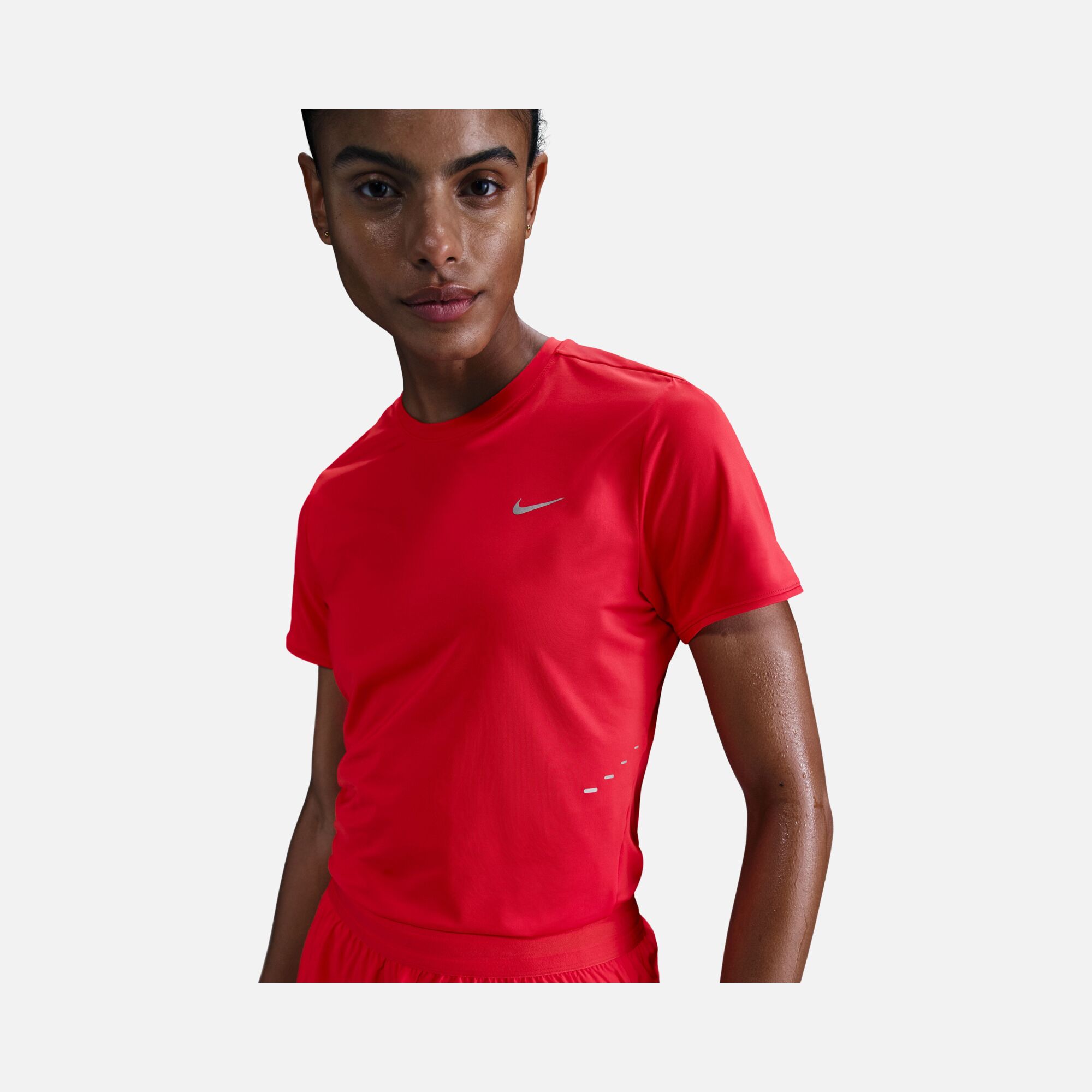 Nike Swift Dri-Fit Running Short-Sleeve Kadın Tişört