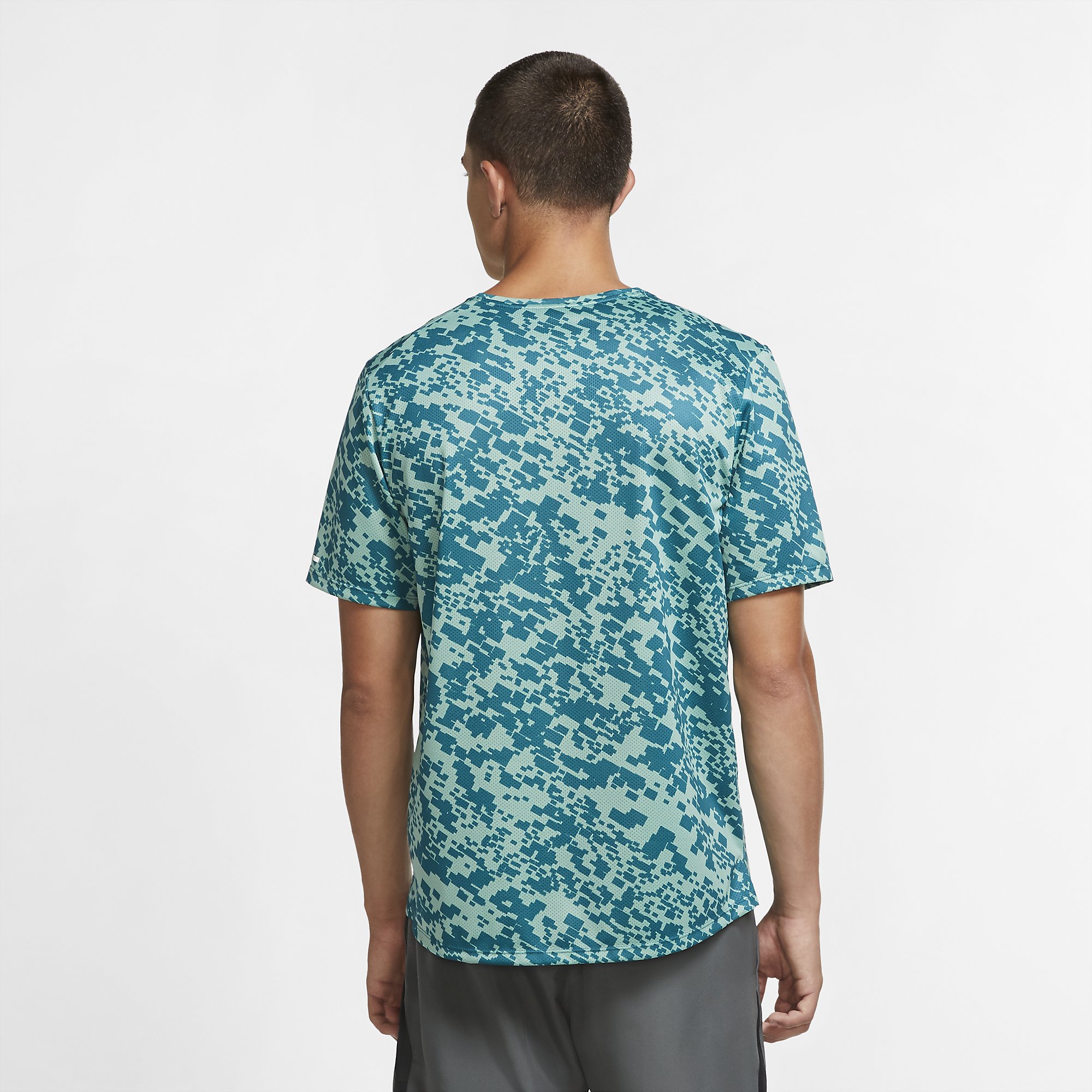 Nike Dri Fit Miler Wild Printed Running Top Erkek Tişört