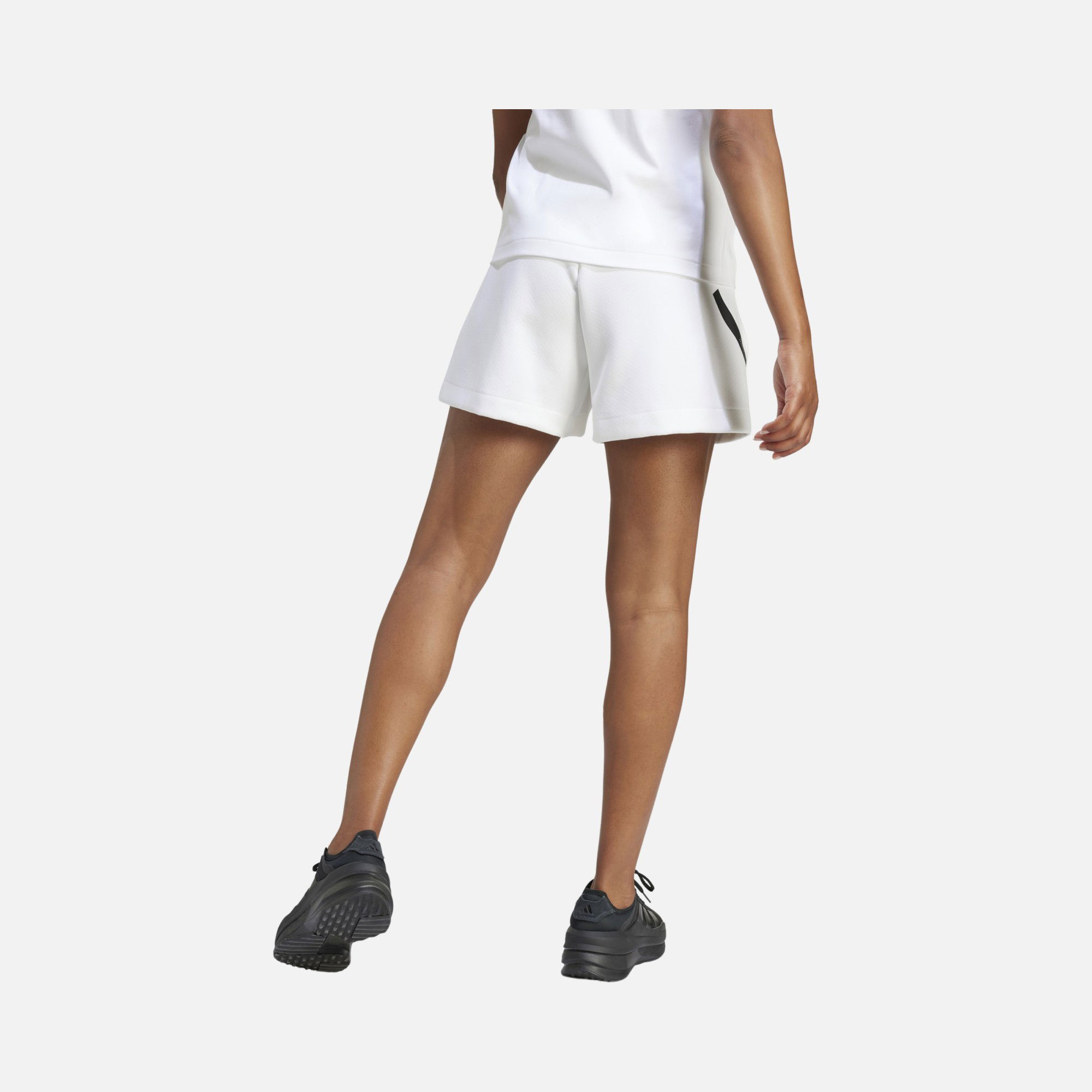 adidas Z.N.E. Sportswear Kadın Şort
